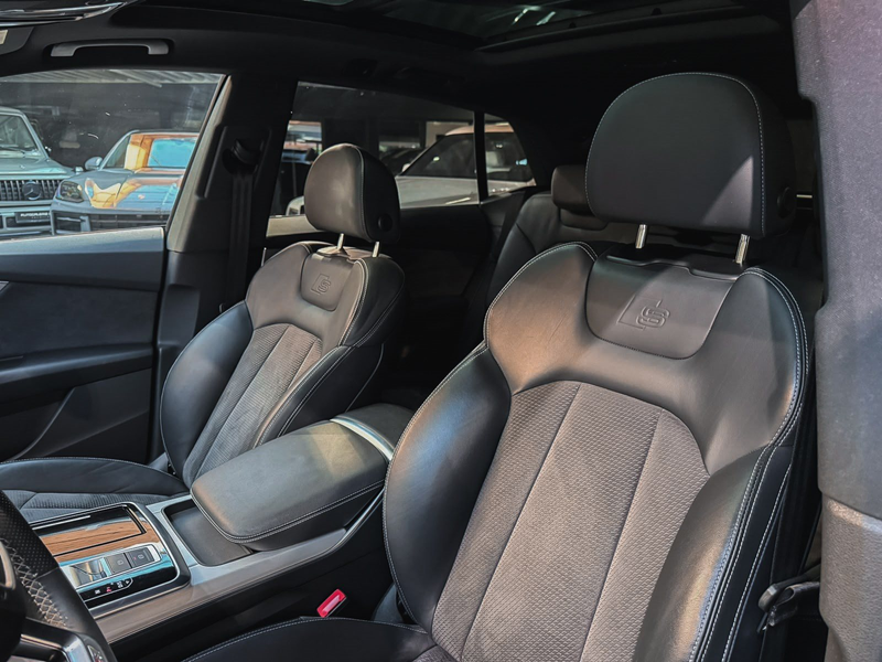 Audi Q8 50 TDI quattro S-Line +Pano +AHK + OptikPaket — photo 11