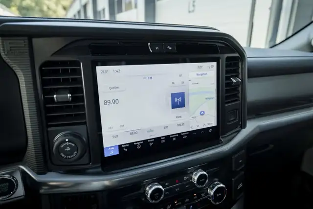 Ford F 150 F-150 Lariat SuperCrew 5,5'-Bed 4x4 Ansicht 23