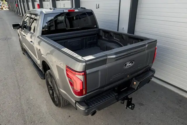 Ford F 150 F-150 Lariat SuperCrew 5,5'-Bed 4x4 Ansicht 12