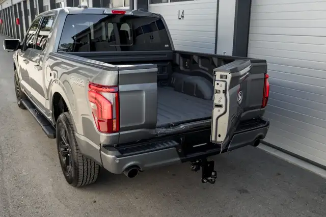 Ford F 150 F-150 Lariat SuperCrew 5,5'-Bed 4x4 Ansicht 13