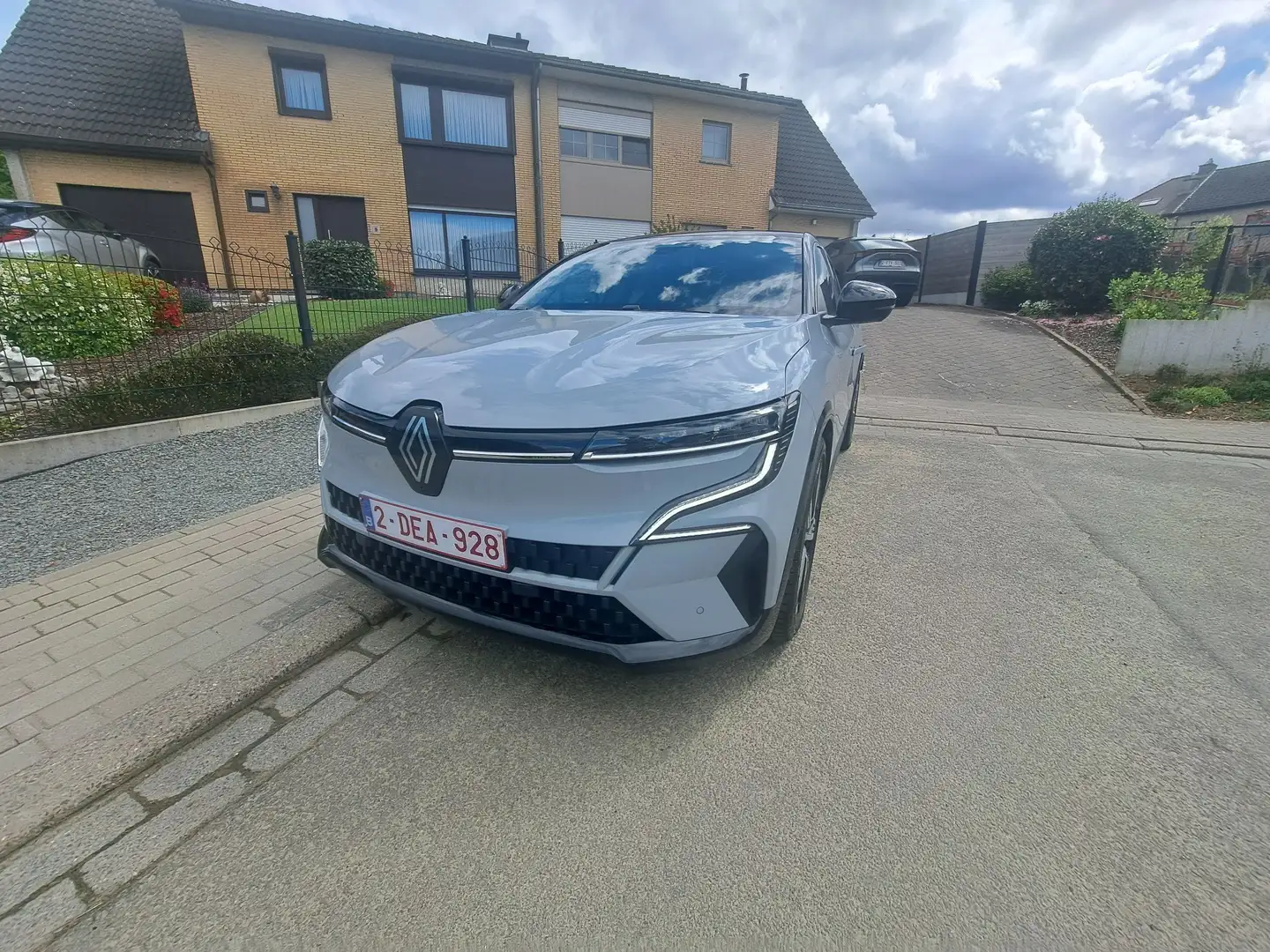 Renault Megane E-Tech EV60 220hp optimum charge Iconic - 1