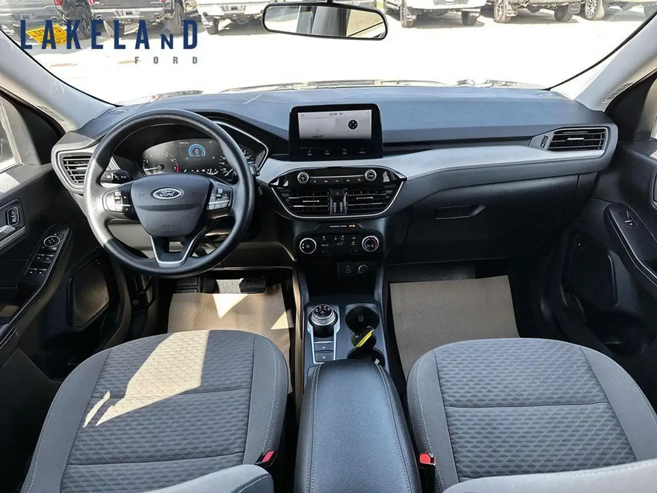 Ford Escape снимка Ford Escape