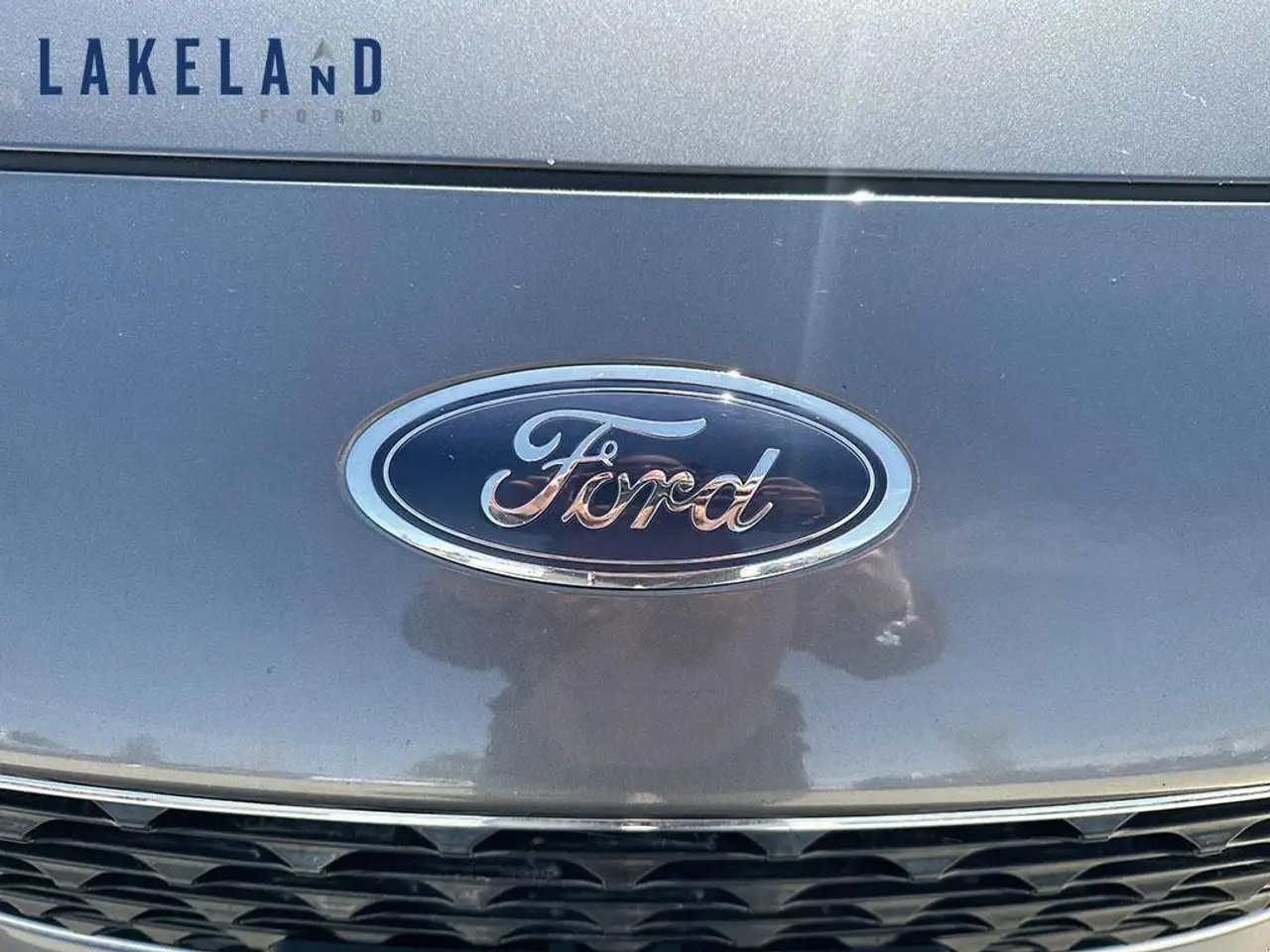 Ford Escape снимка Ford Escape