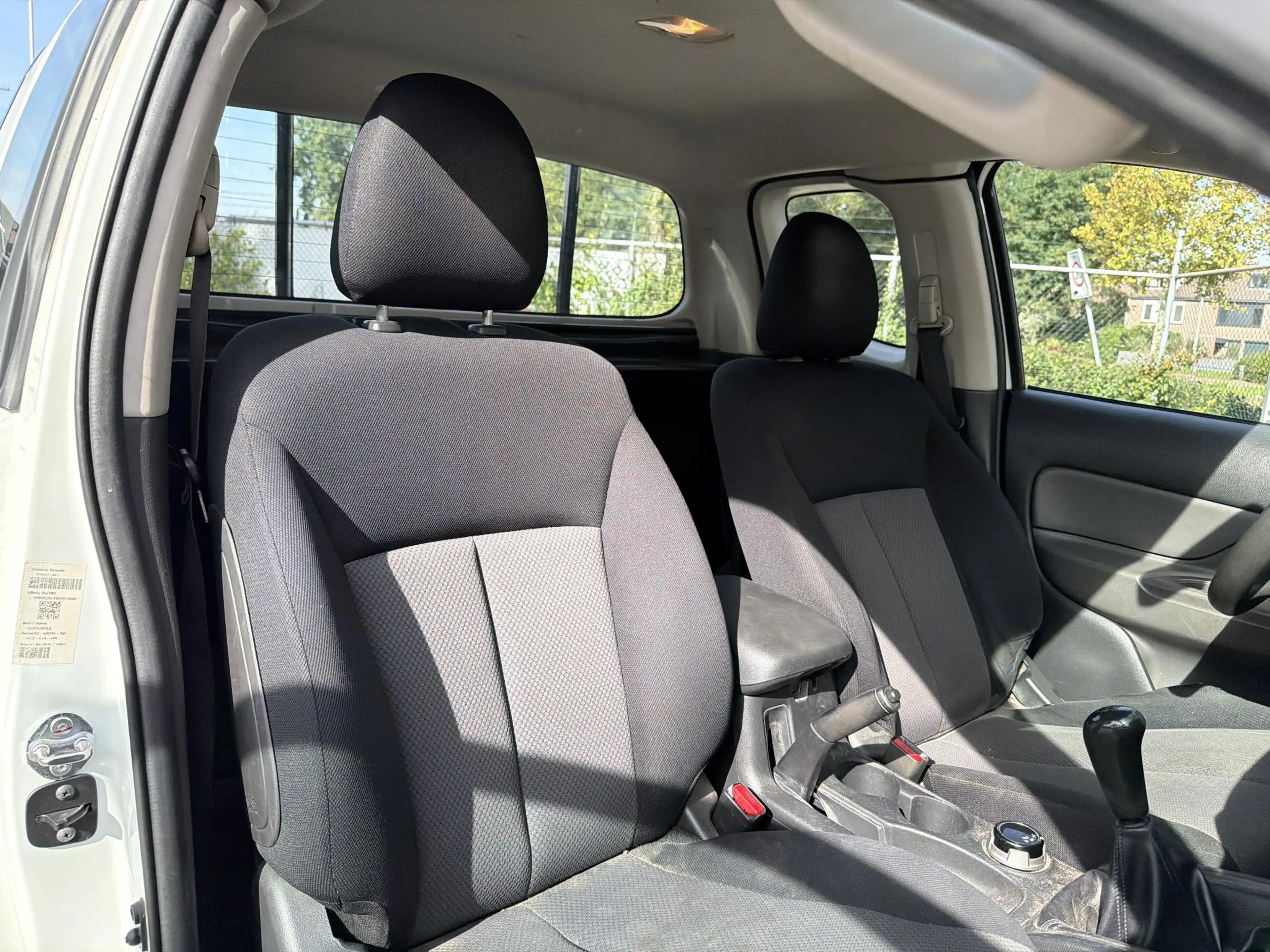 Mitsubishi L200 2.4 DI-D Club Cab Invite | € 9.950,- NETTO! | Airc — photo 4