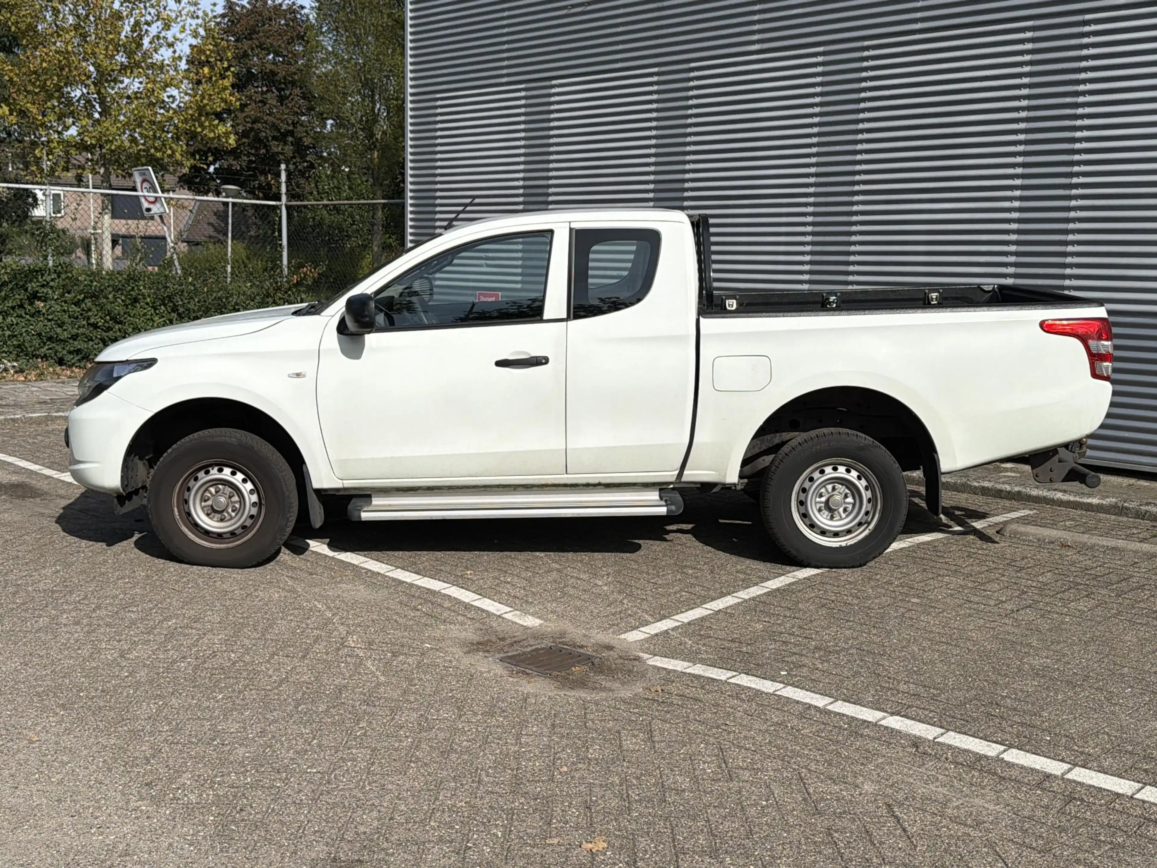 Mitsubishi L200 2.4 DI-D Club Cab Invite | € 9.950,- NETTO! | Airc — photo 8