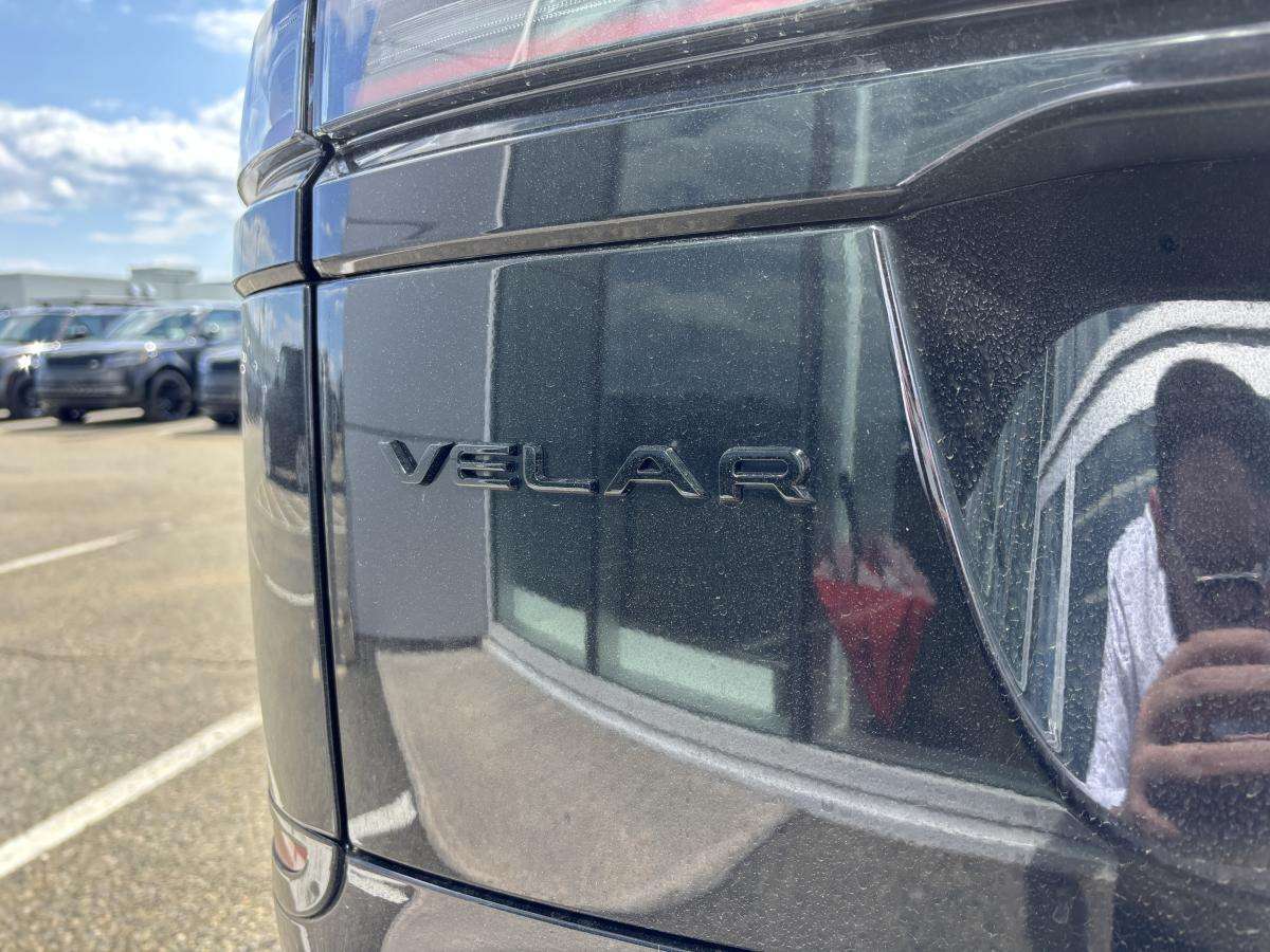 2026 Land Rover Range Rover Velar P250 Dynamic SE *Disponibilité limitée* — снимка 1