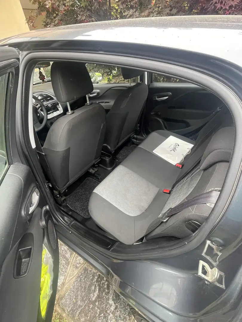 Fiat Grande Punto 5p 1.2 Actual s&s 69cv - 2