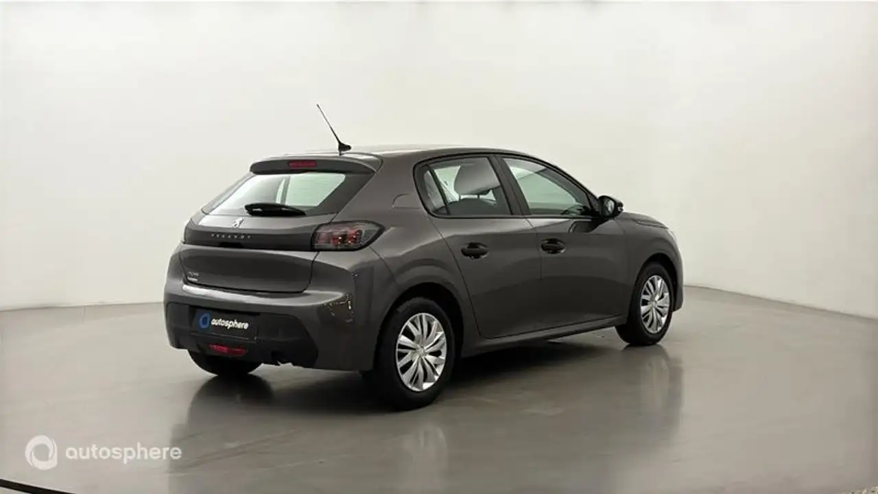 Peugeot 208 208 — photo 5
