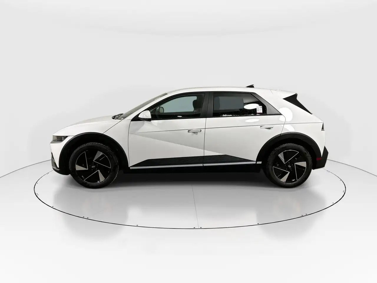 Hyundai IONIQ 5 снимка Hyundai IONIQ 5