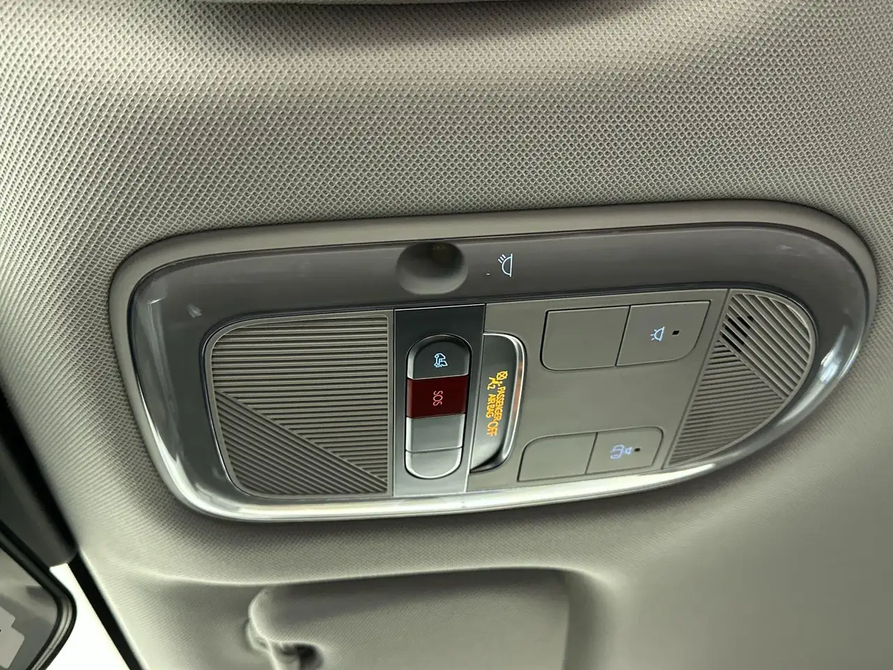 Hyundai IONIQ 5 снимка Hyundai IONIQ 5