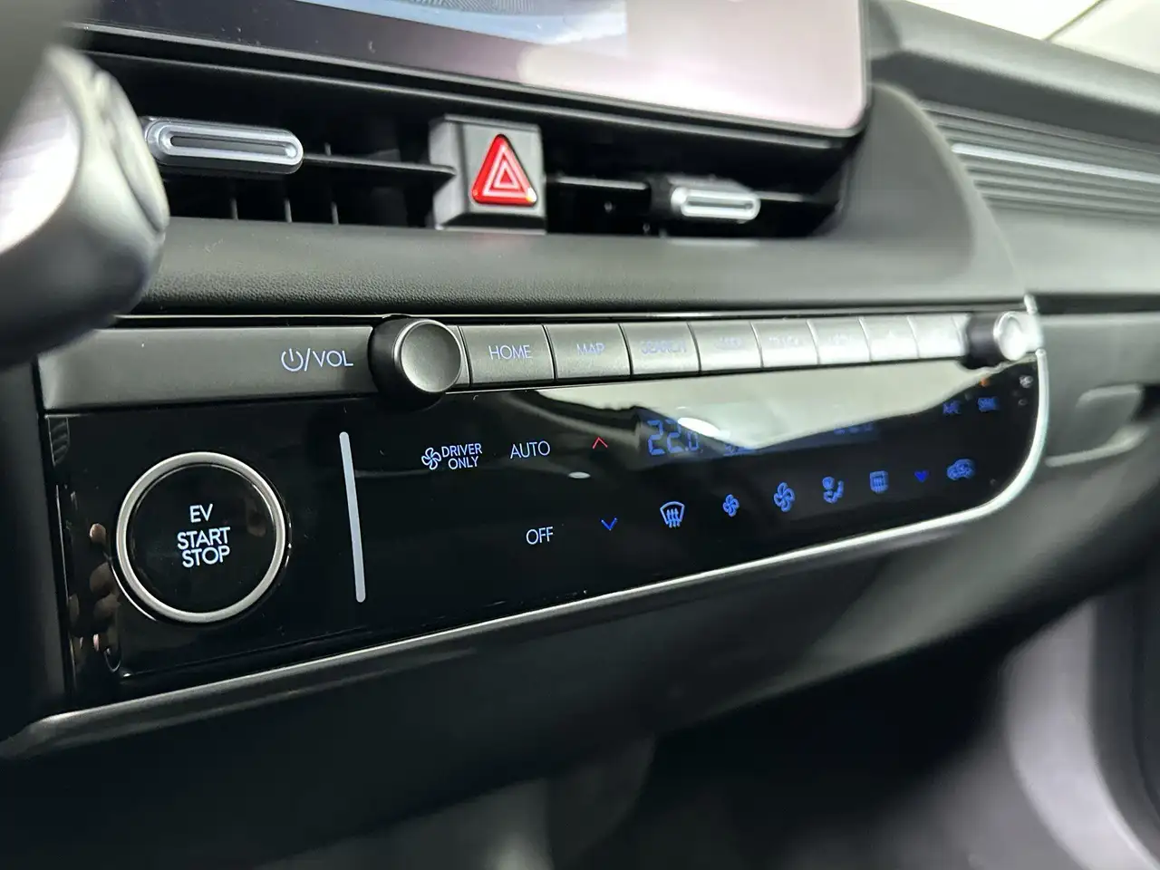 Hyundai IONIQ 5 снимка Hyundai IONIQ 5