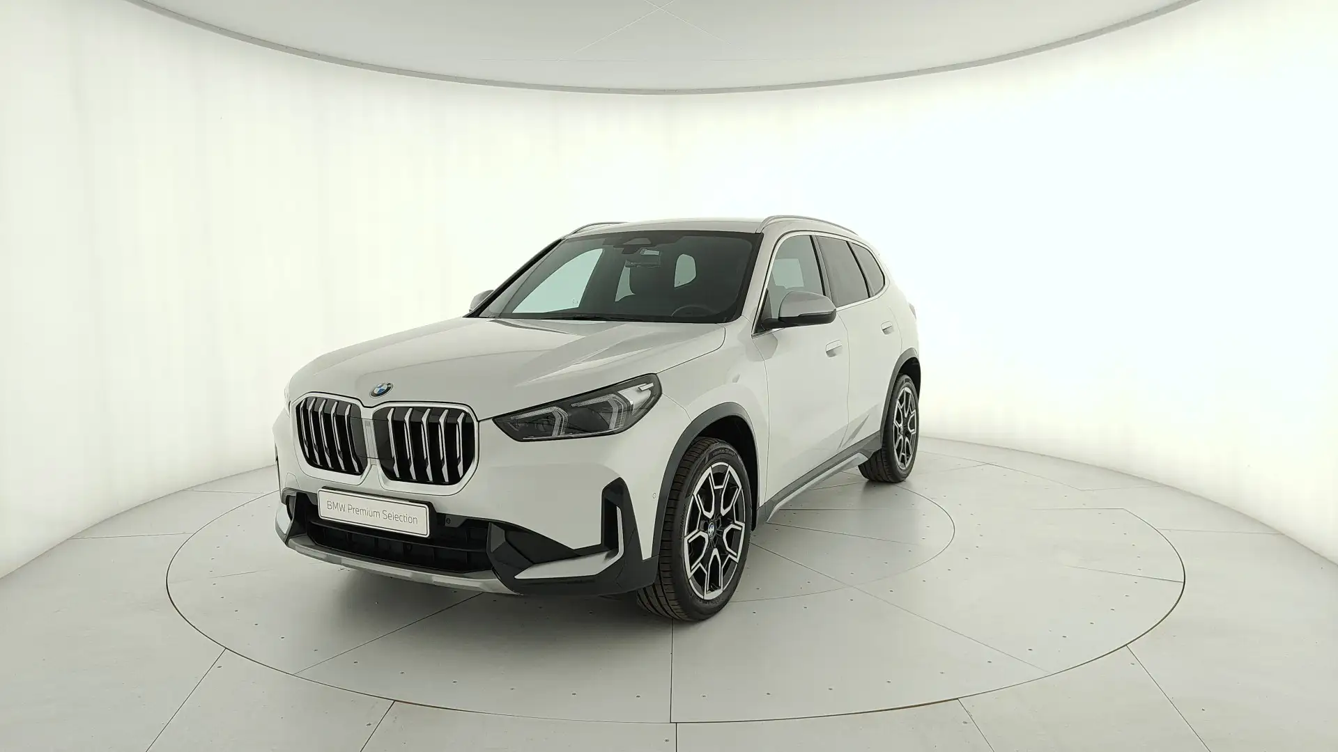 BMW X1 sdrive18d X-Line auto Blanc - 1