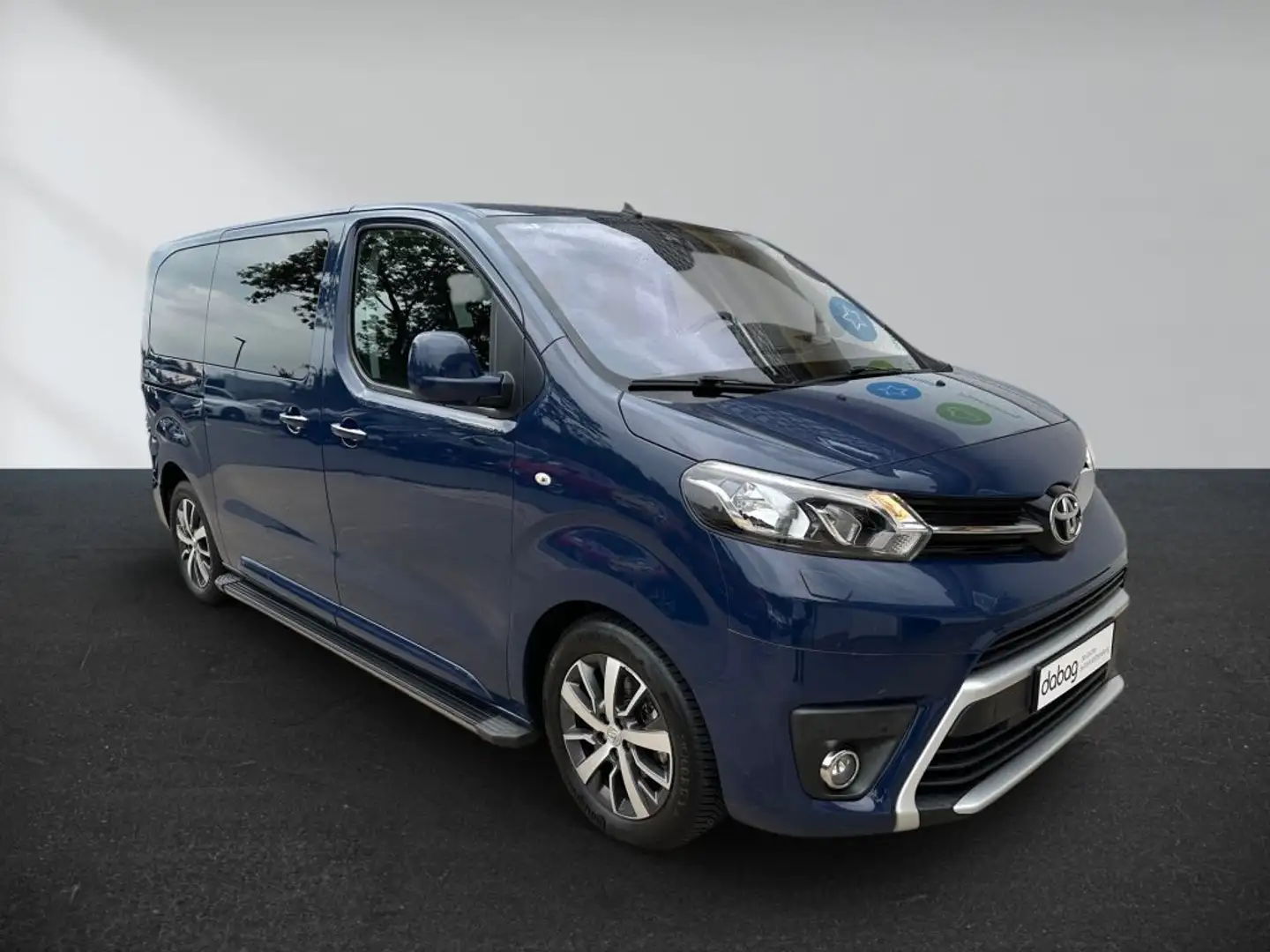 Toyota Proace 2,0-l-D L1 (8-Si.) Autm. 8Sitze Kamera AHK Blau - 2