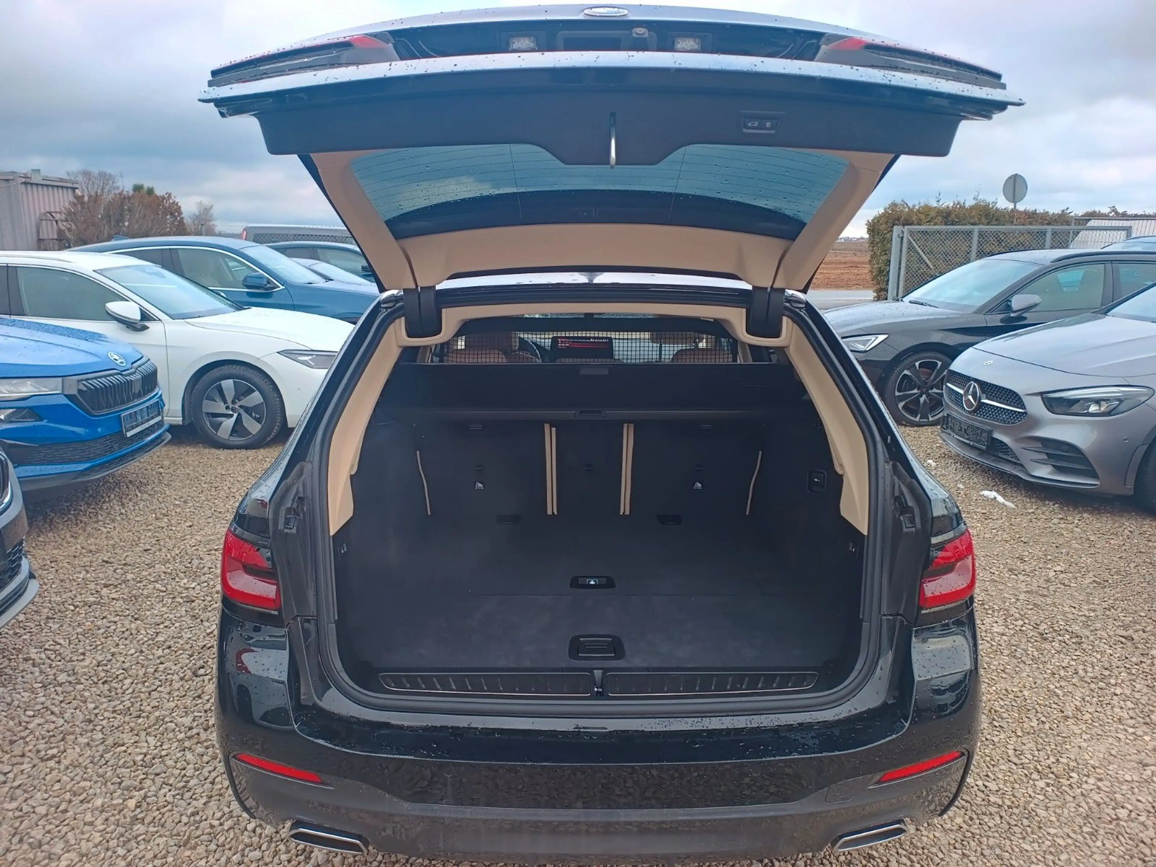 BMW 540 Touring 540 i xDrive, Harm.Kardon, RFK, LED, SHZ — photo 17