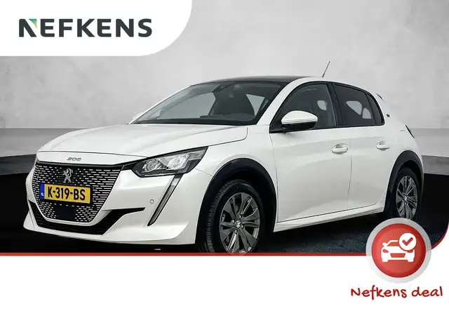 Peugeot e-208 Allure 50kWh | 1ste eigenaar | Glazen dak | Camera