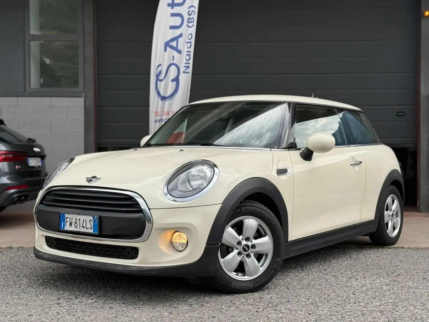 MINI One 1.2 One 75 CV Beige - 1
