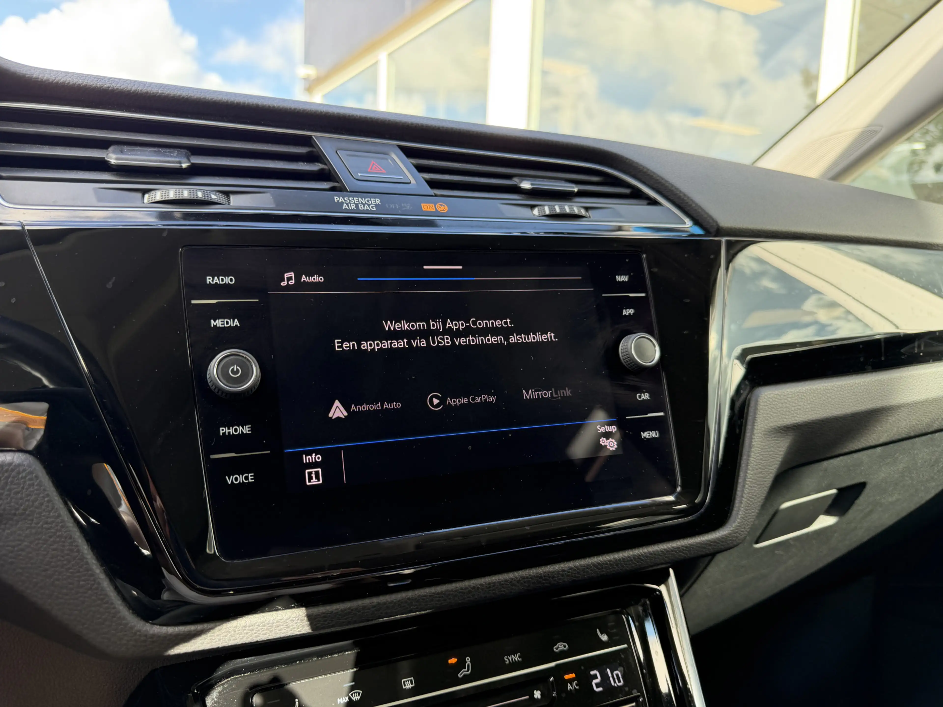 Volkswagen Touran 1.5 TSI Highline 7p App Carplay — photo 20