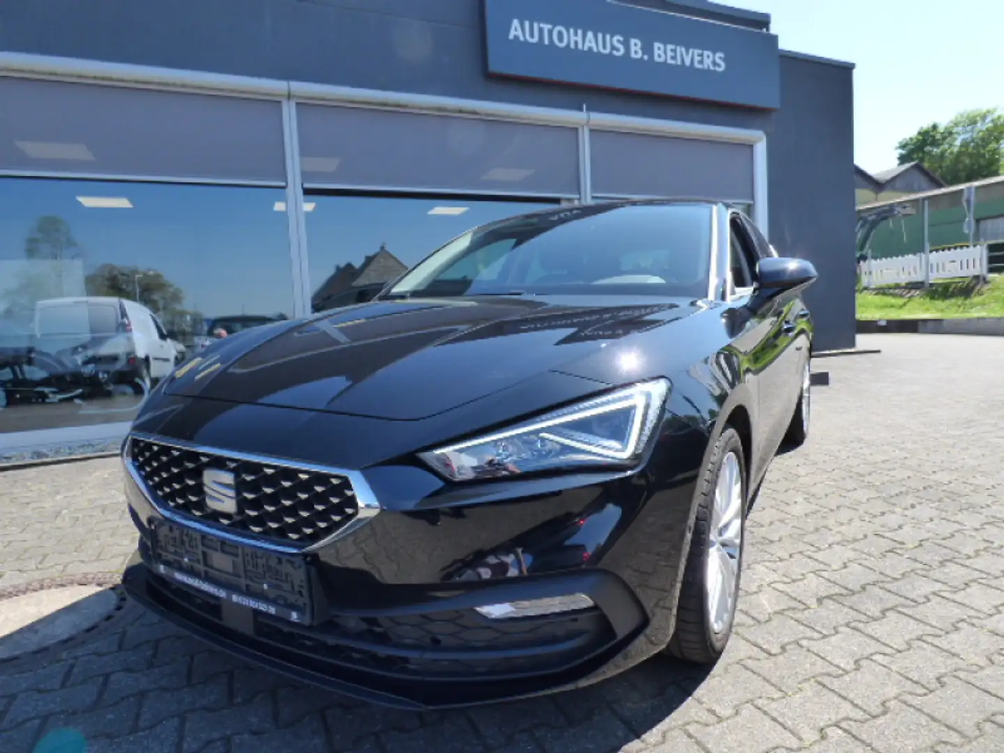 SEAT Leon Leon Xcellence e-HYBRID Zwart - 1