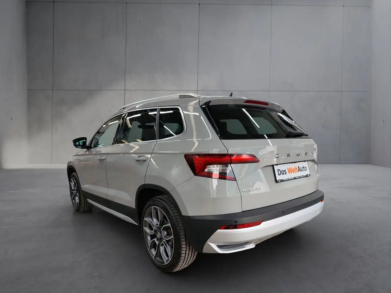 Skoda Karoq 4x4 SCOUT TDI DSG, миниатюра 4