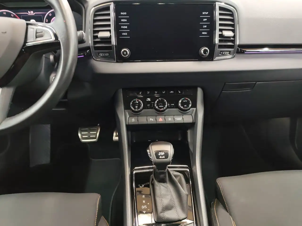 Skoda Karoq 4x4 SCOUT TDI DSG, миниатюра 11