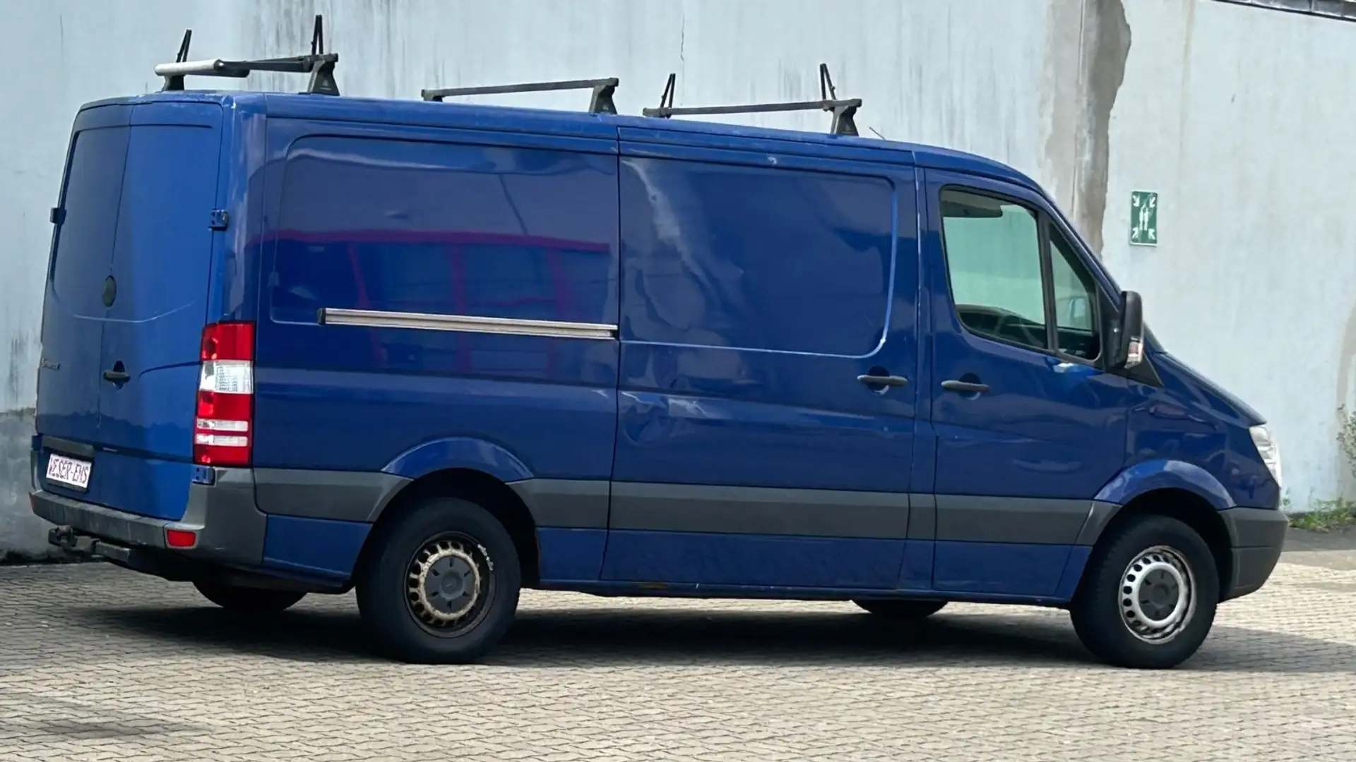 Mercedes-Benz Sprinter II Kasten L2H1 316 NGT R/CD eFH ZY AHK Blauw - 2