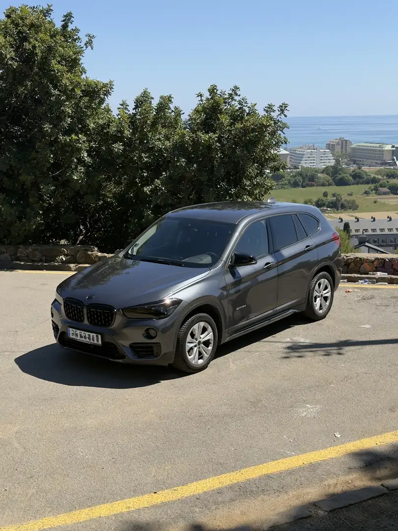 BMW X1 sDrive 18d - 1