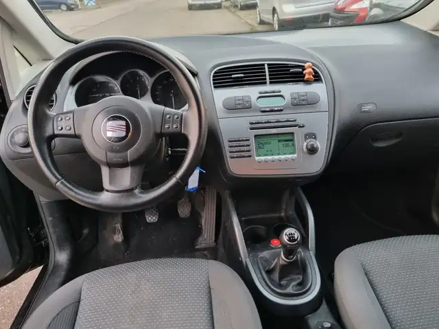 Seat Altea XL view 6