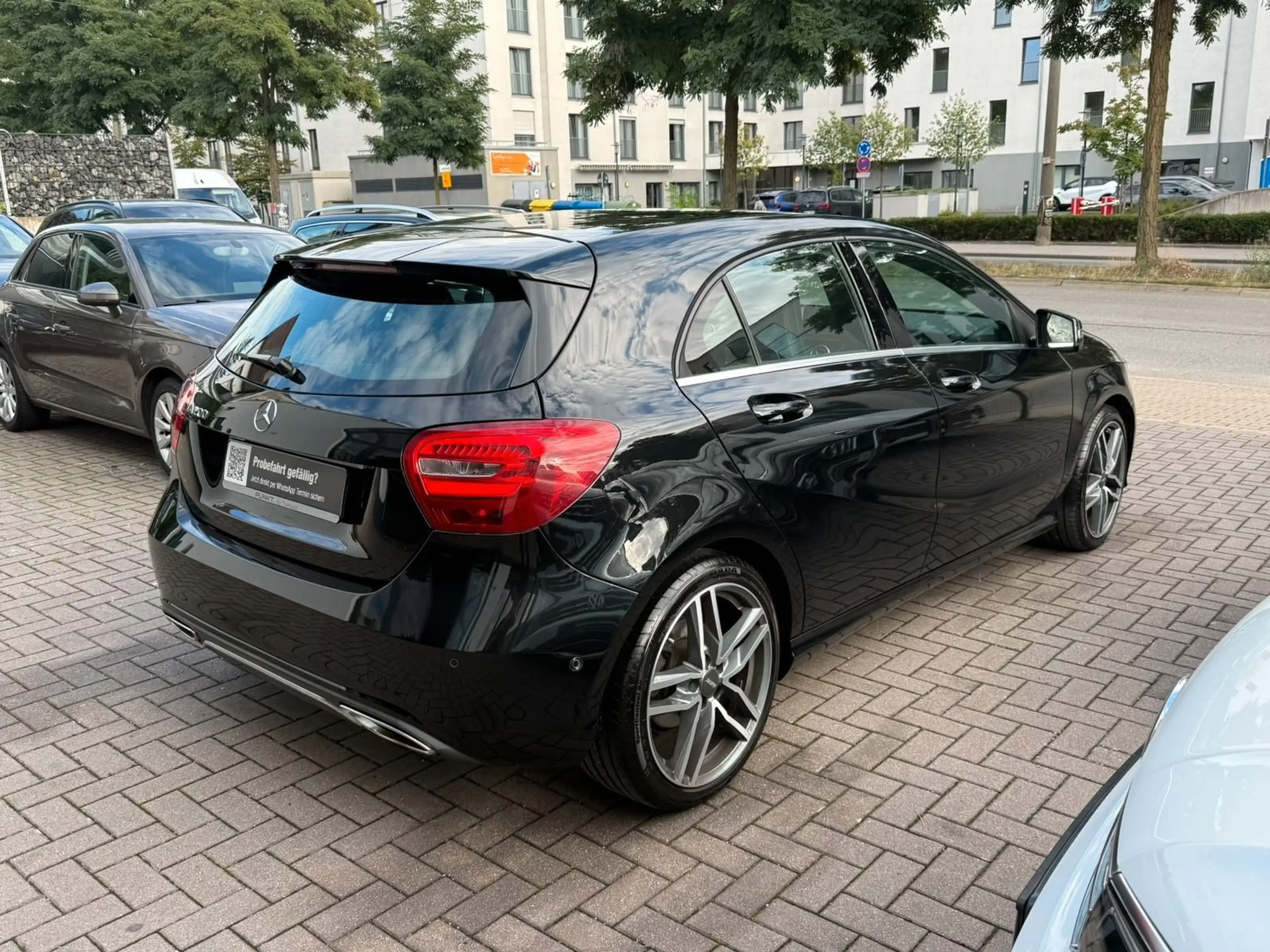 Mercedes-Benz A 200 Urban*Navi*Shz*ParkAss.*Sportsitze*Temp* — photo 3
