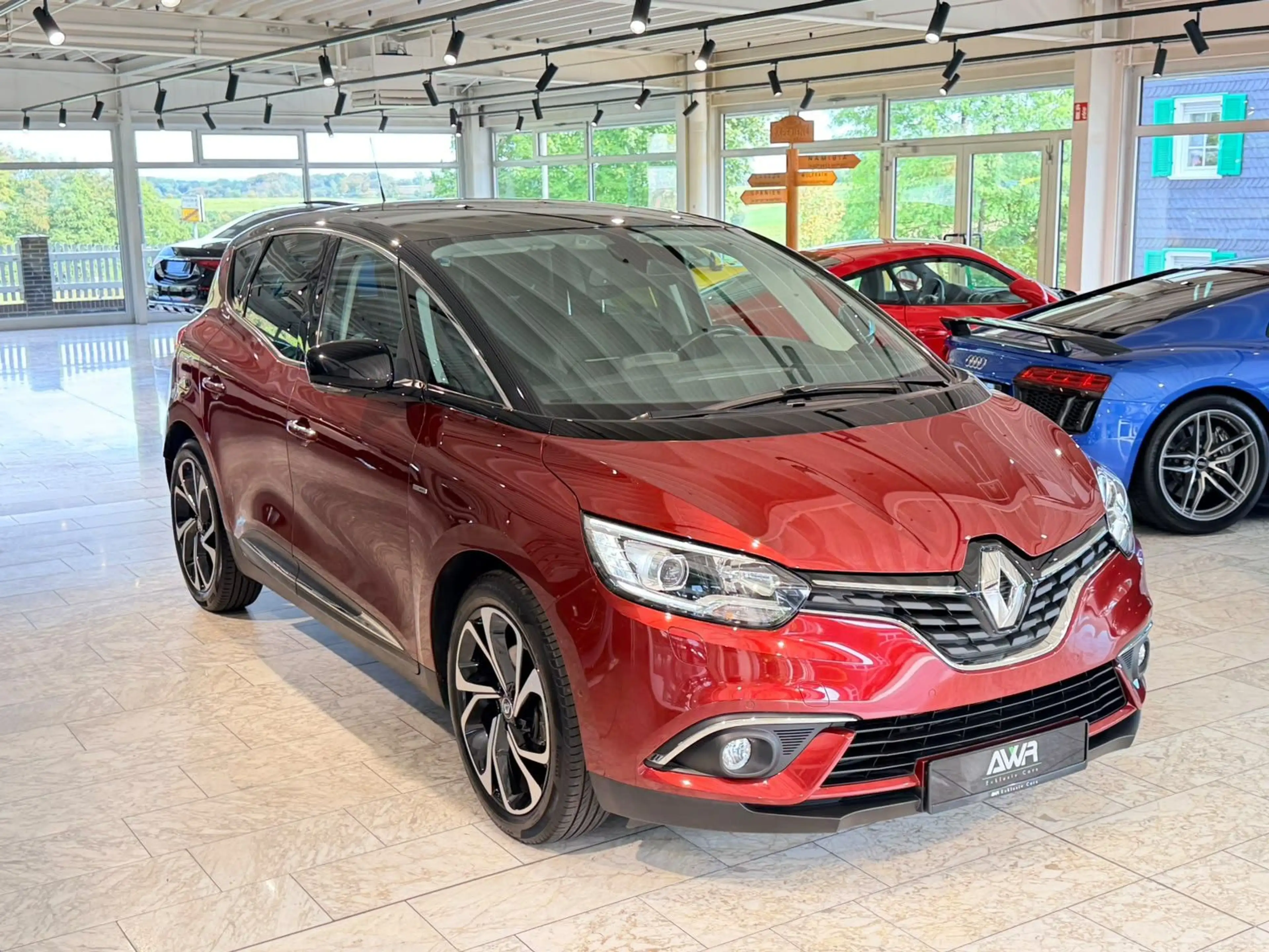 Renault Scenic BOSE Edition PANO*AHK*20"ALU*NAVI*KAMERA
