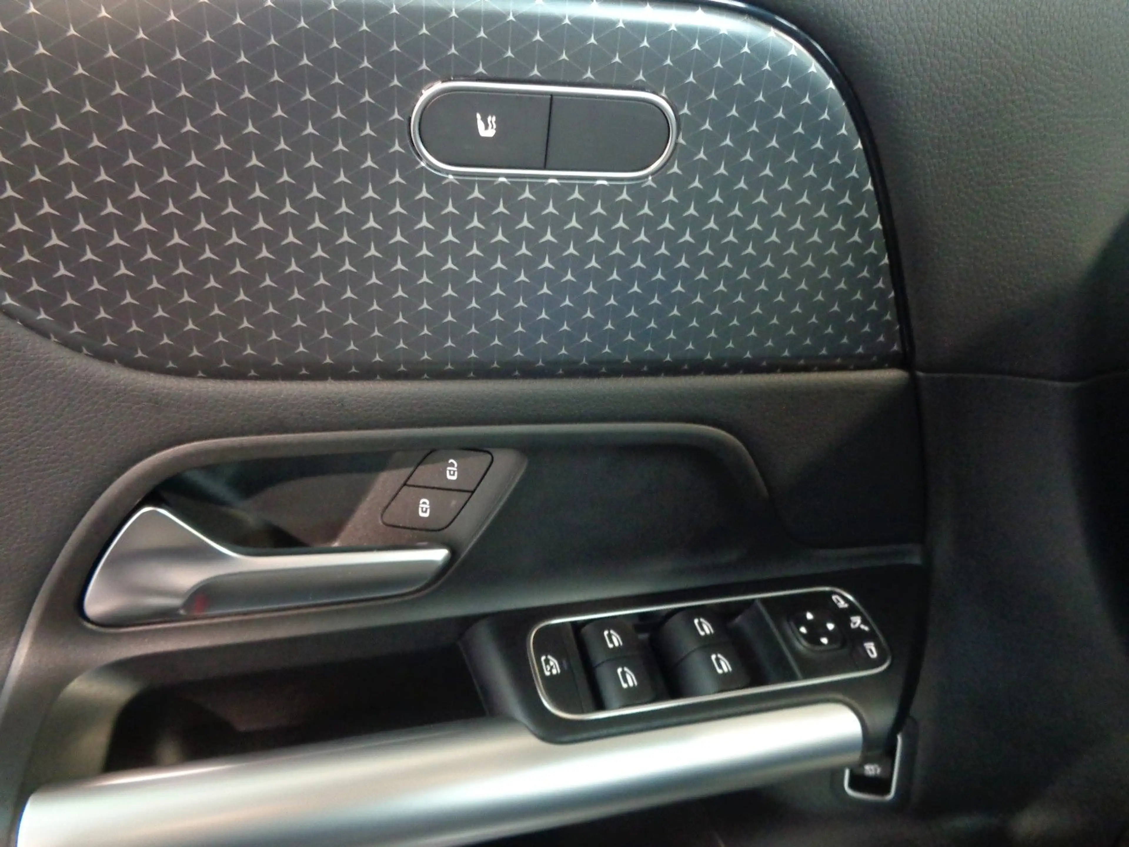 Mercedes-Benz B 200 NAVI,KAMERA,LED,SPUR,NP:45.767,-EURO — photo 14