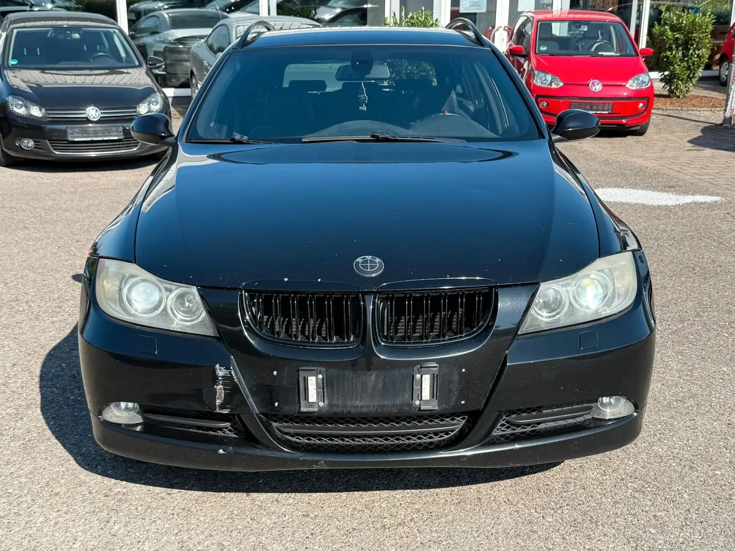 BMW 320 d Touring-110KW-Xenon-NaviProf-Teilleder-AHK Schwarz - 2