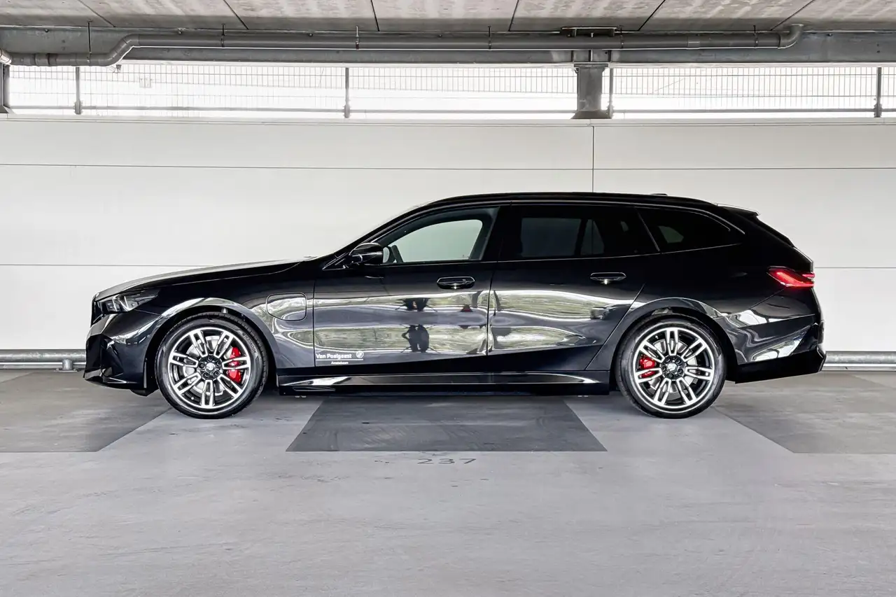 BMW 5 Series 2026
