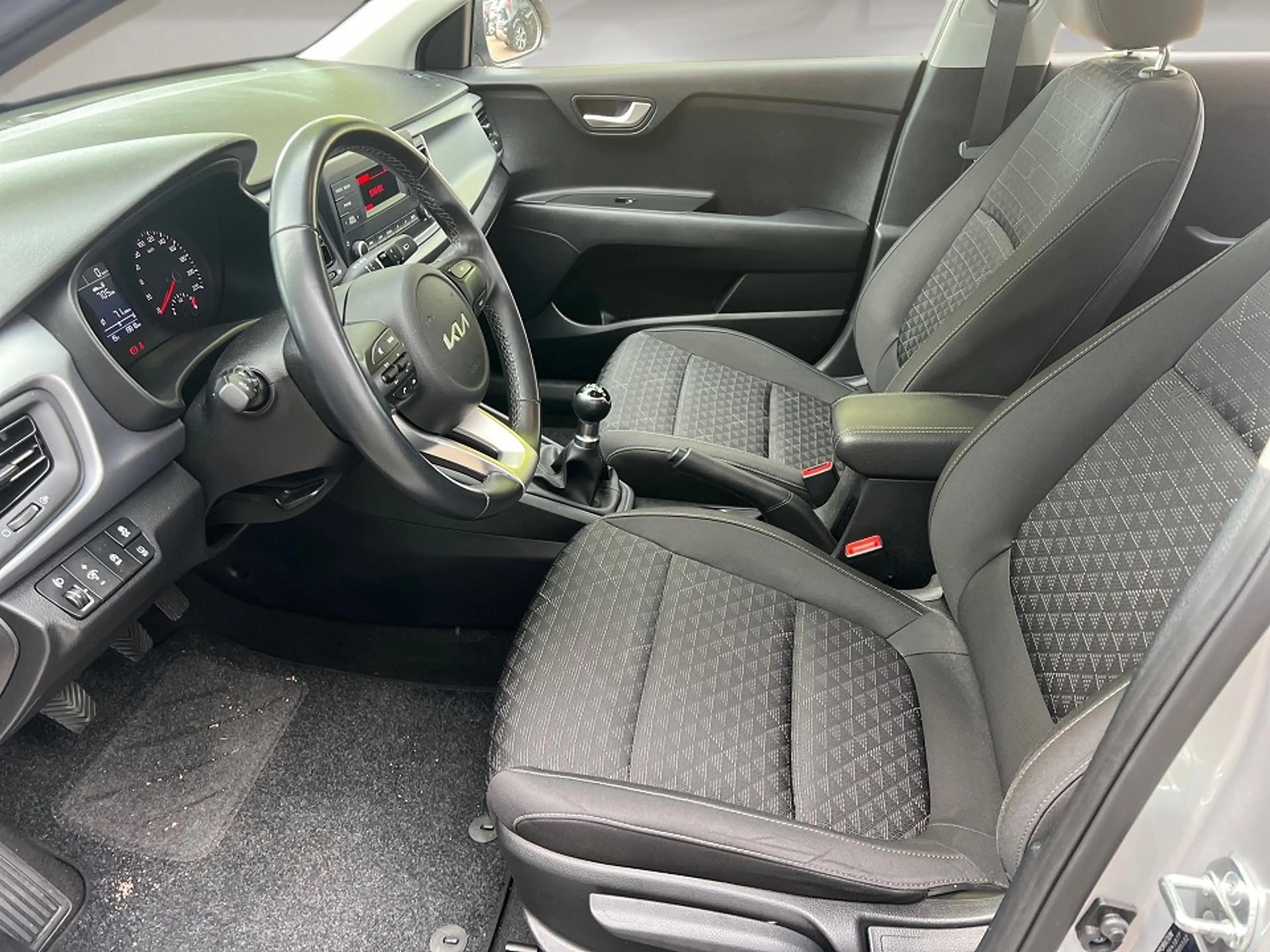 Kia Rio RIO 1.2 Comfort — photo 5