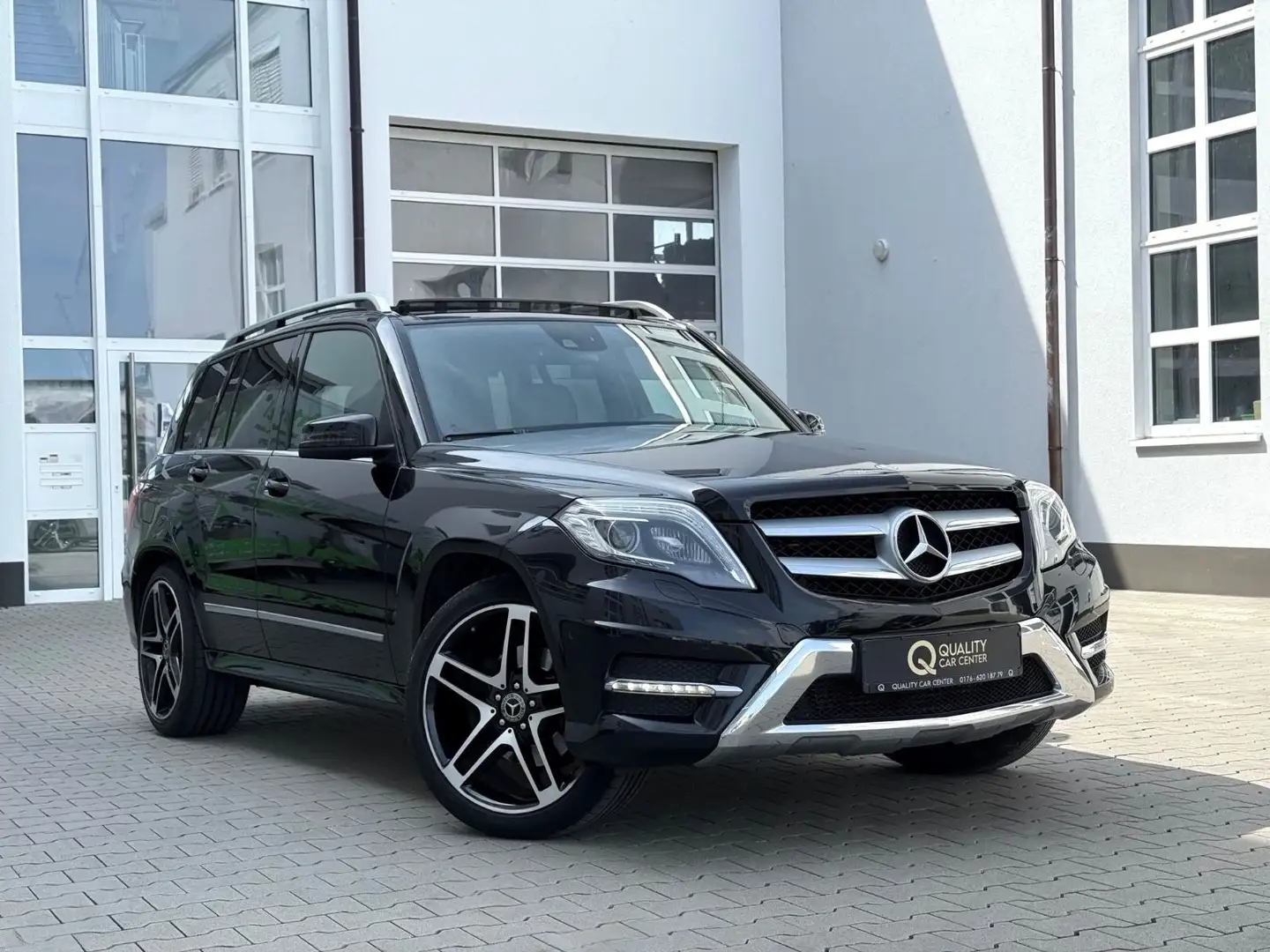 Mercedes-Benz GLK 350 CDI 4Matic AMG *AHK*KAME*PANO*H&K*20ZOLL Negru - 1