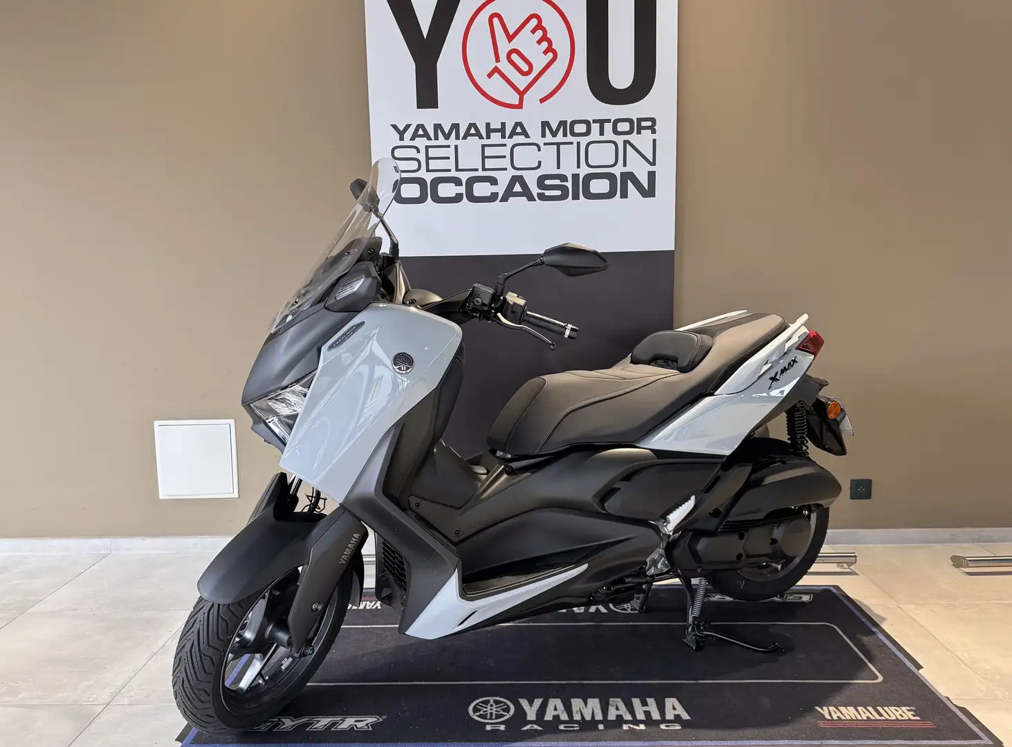 Yamaha X-Max 125 Gris - 2