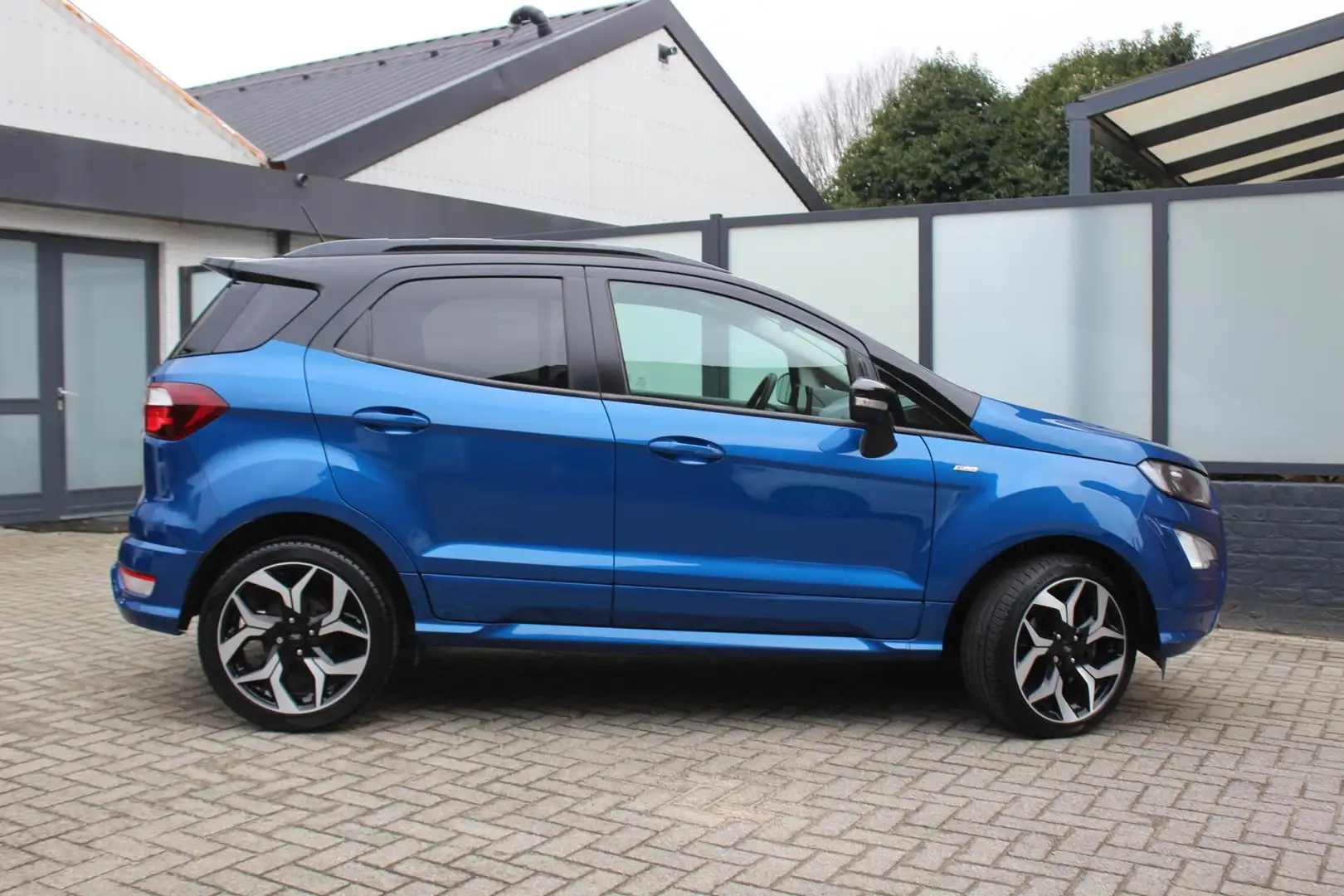 Ford EcoSport 1.0 EcoBoost ST-Line Bi Tone, Navi Pack/Carplay, W Bleu - 2
