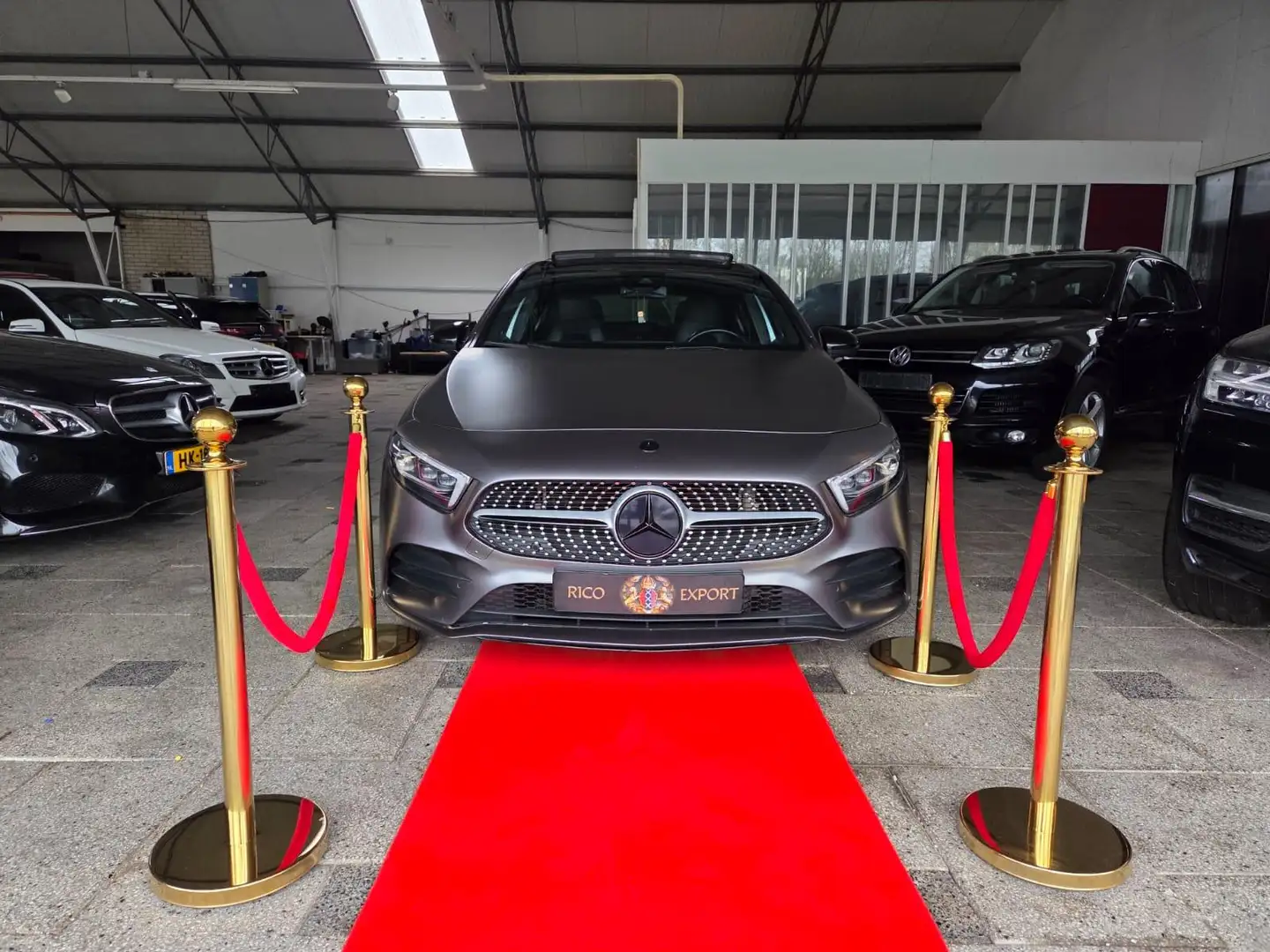 Mercedes-Benz A 250 AMG IN+OUT PANORAMA FULL! 2018 Gri - 1