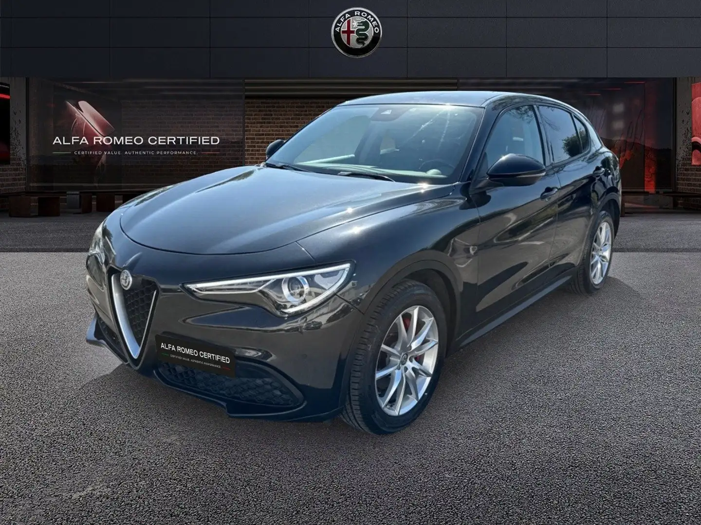 Alfa Romeo Stelvio 2.2 Turbo Diesel 190CV AT8 RWD Executive Negro - 1