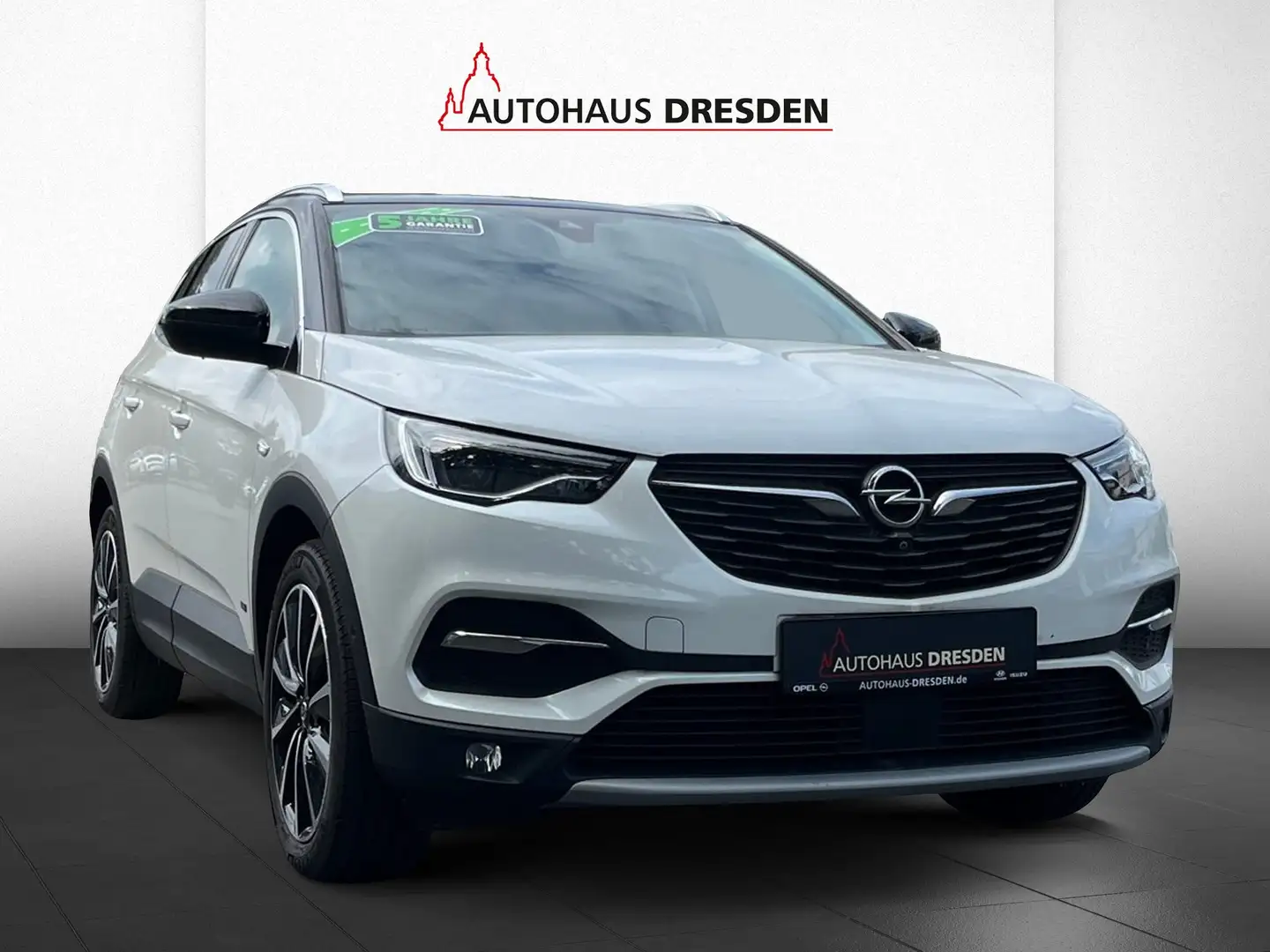 Opel Grandland 1.6 Turbo Ultimate LED+Navi+SHZ+LM Weiß - 2