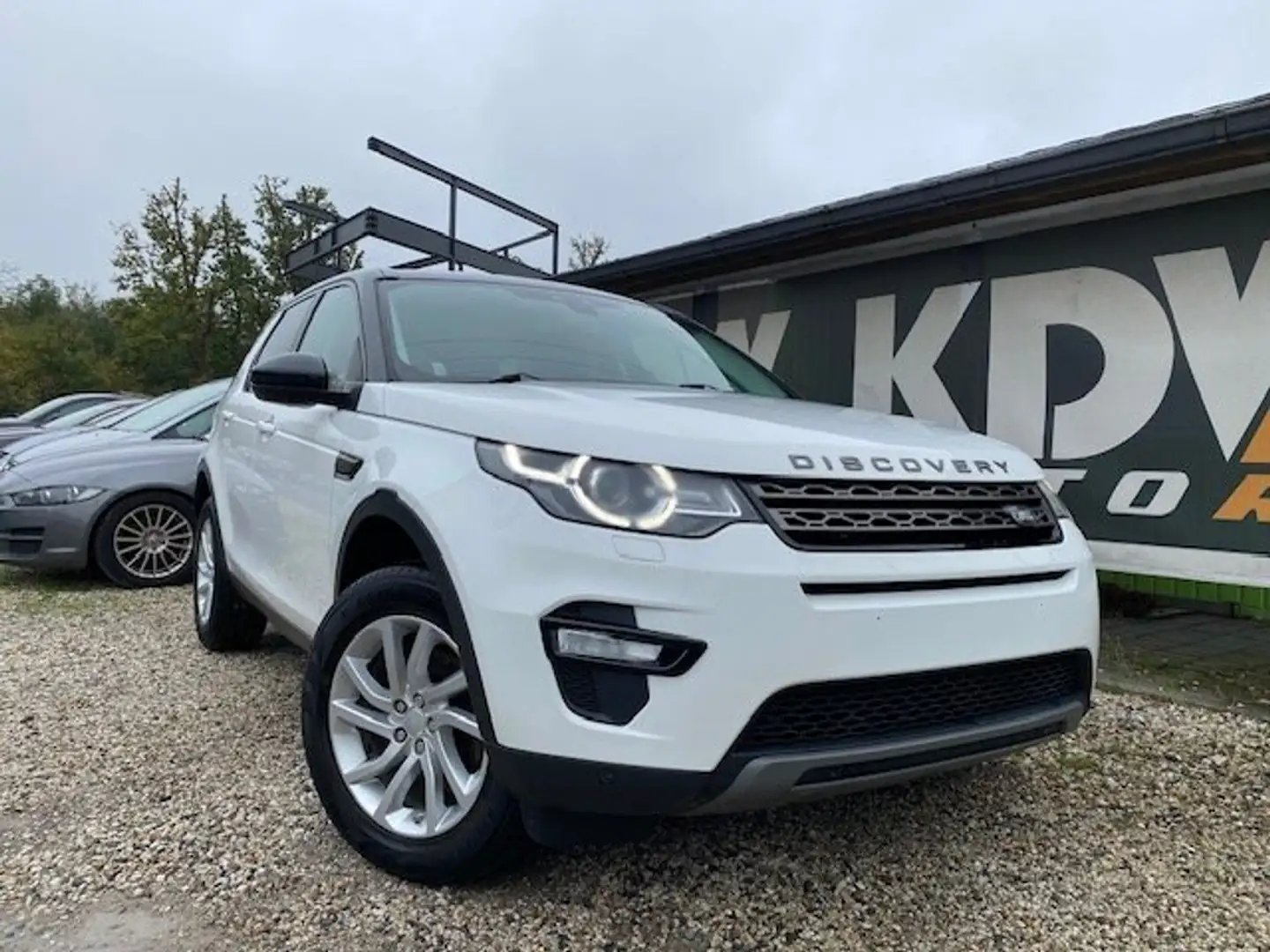Land Rover Discovery Sport 2.0 TD4 SE Wit - 1
