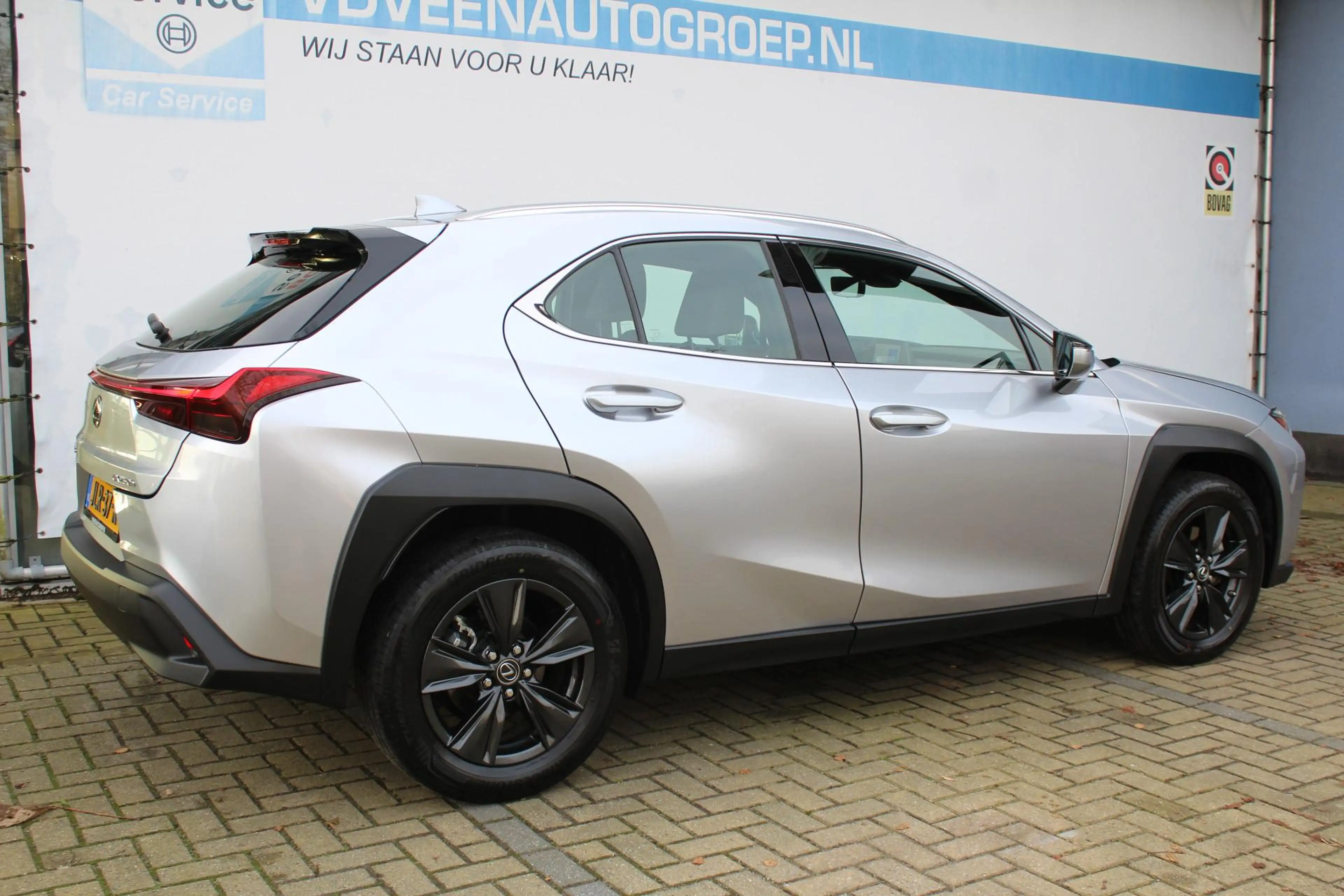 Lexus UX 250h | Achteruitrijcamera | Keyless entry/start | Clima — photo 3