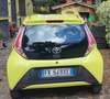 Toyota Aygo Aygo II 20145p 1.0 x-cite my15 Gelb - thumbnail 2
