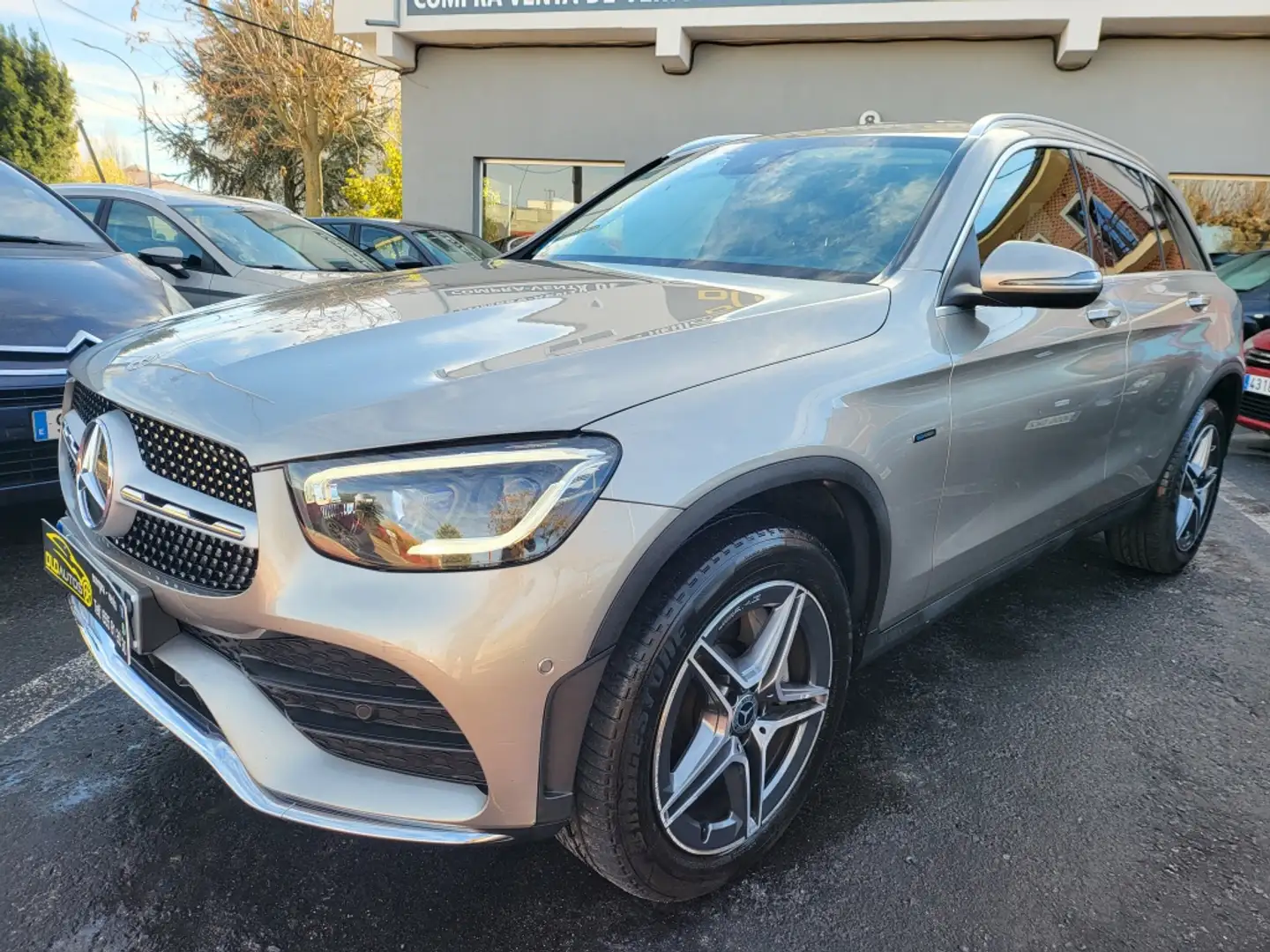 Mercedes-Benz GLC 300 300de 4Matic 9G-Tronic Gris - 1