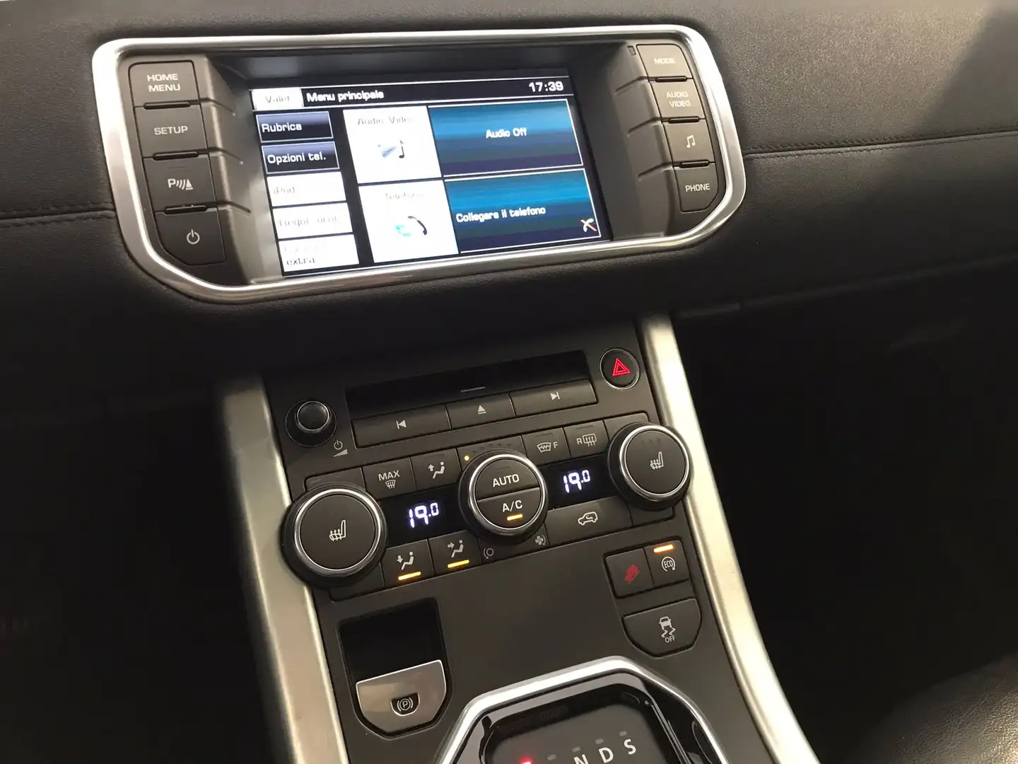 Land Rover Range Rover Evoque Range Rover Evoque 5p 2.2 td4 Launch edition 150cv - 2