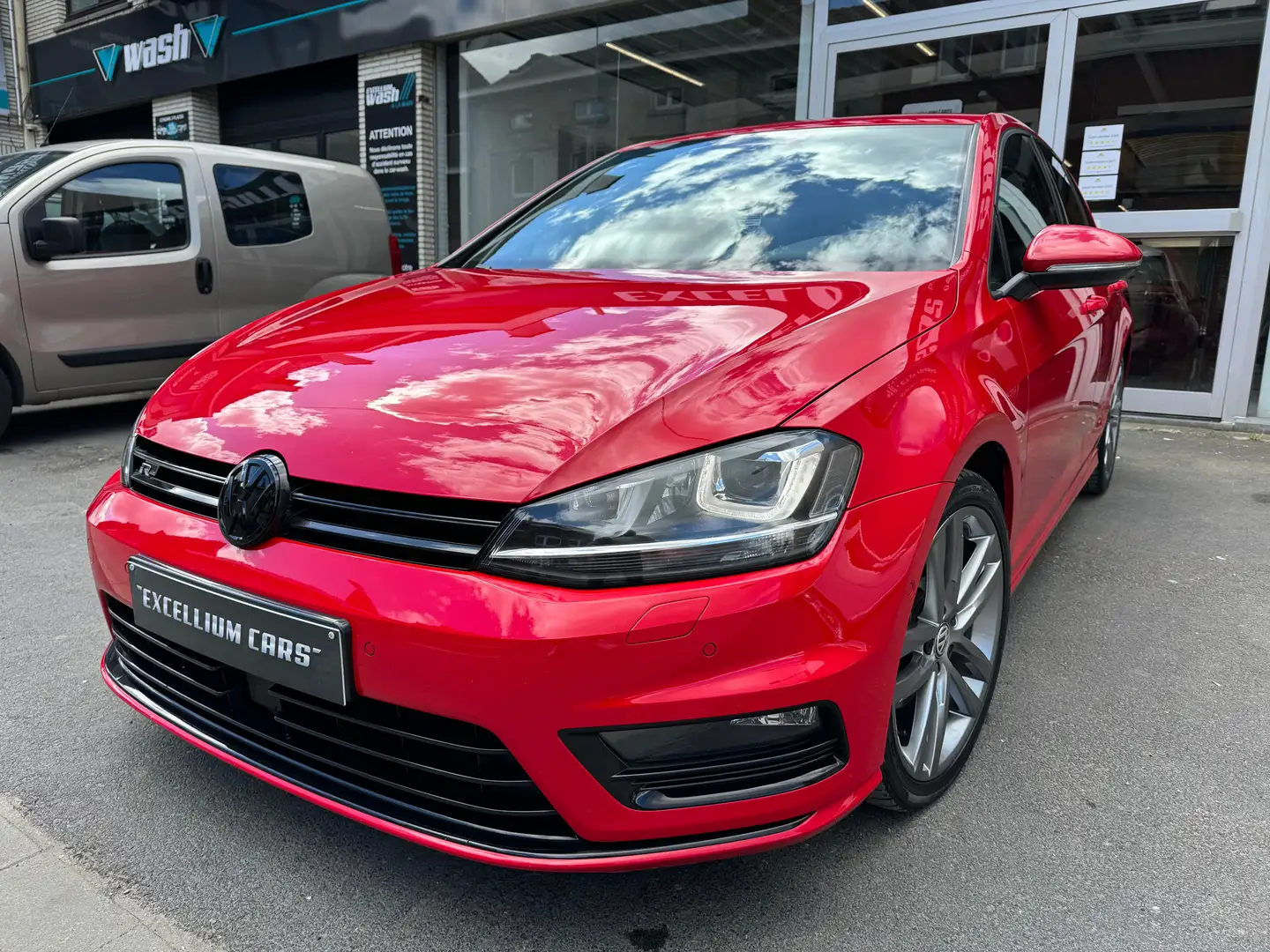 Volkswagen Golf 1.4 TSI R-Line Gps Xenon CarPlay Airco Carnet Er6b Rouge - 1