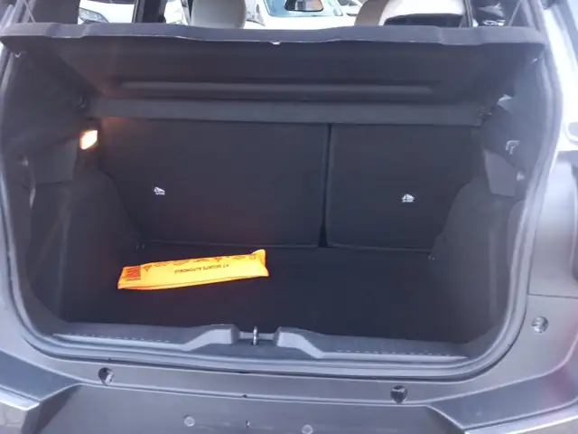 Citroen C3 view 11
