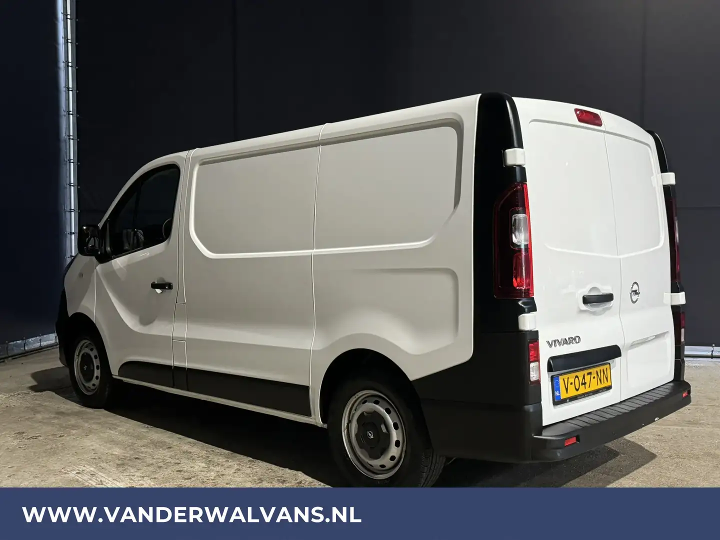 Opel Vivaro 1.6 CDTI L1H1 Euro6 # Airco | Navigatie | LED | Cr Wit - 2
