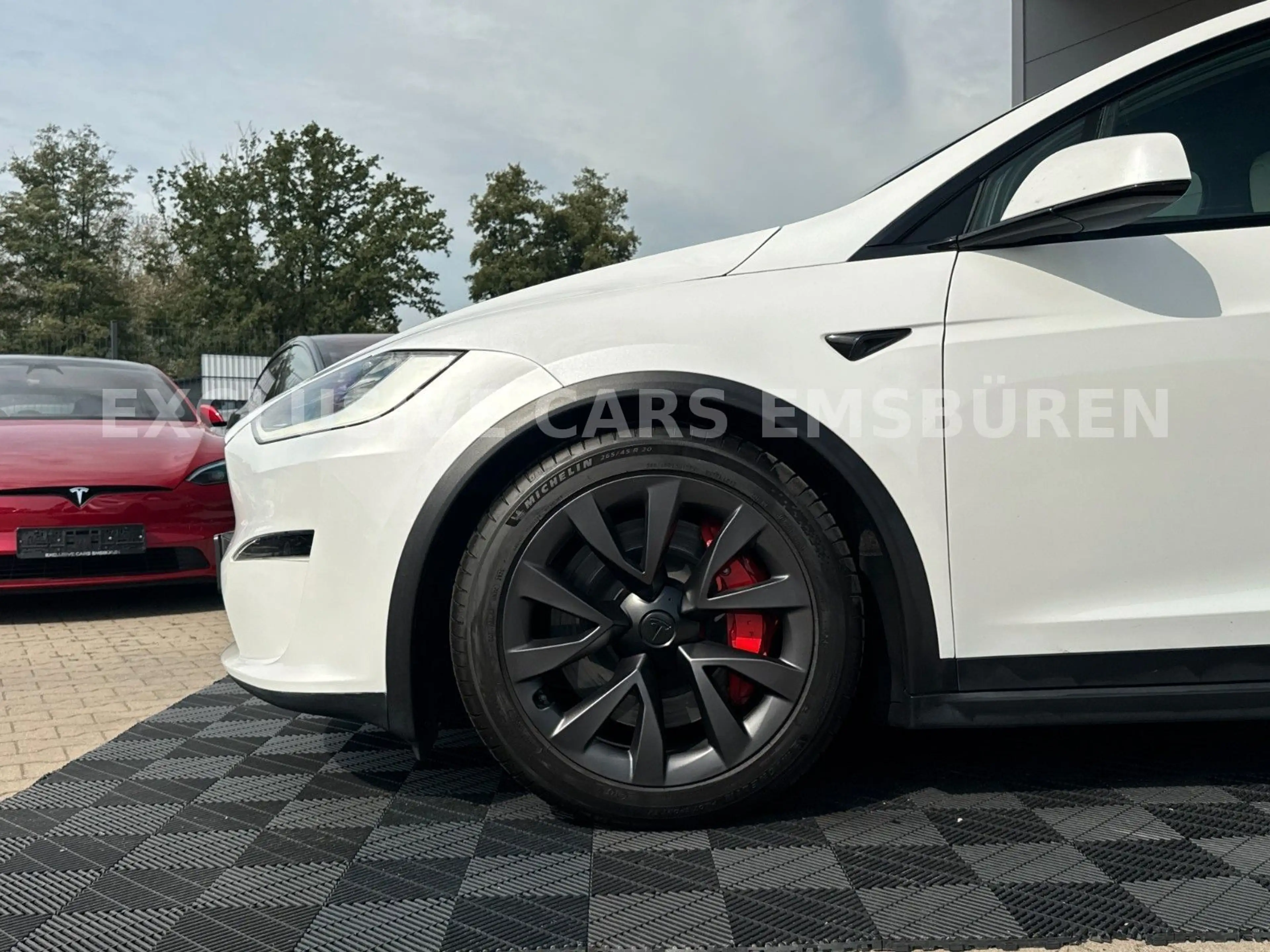 Tesla Model X MODEL X PLAID | AI HARDWARE 4| 6 SEATER — photo 9