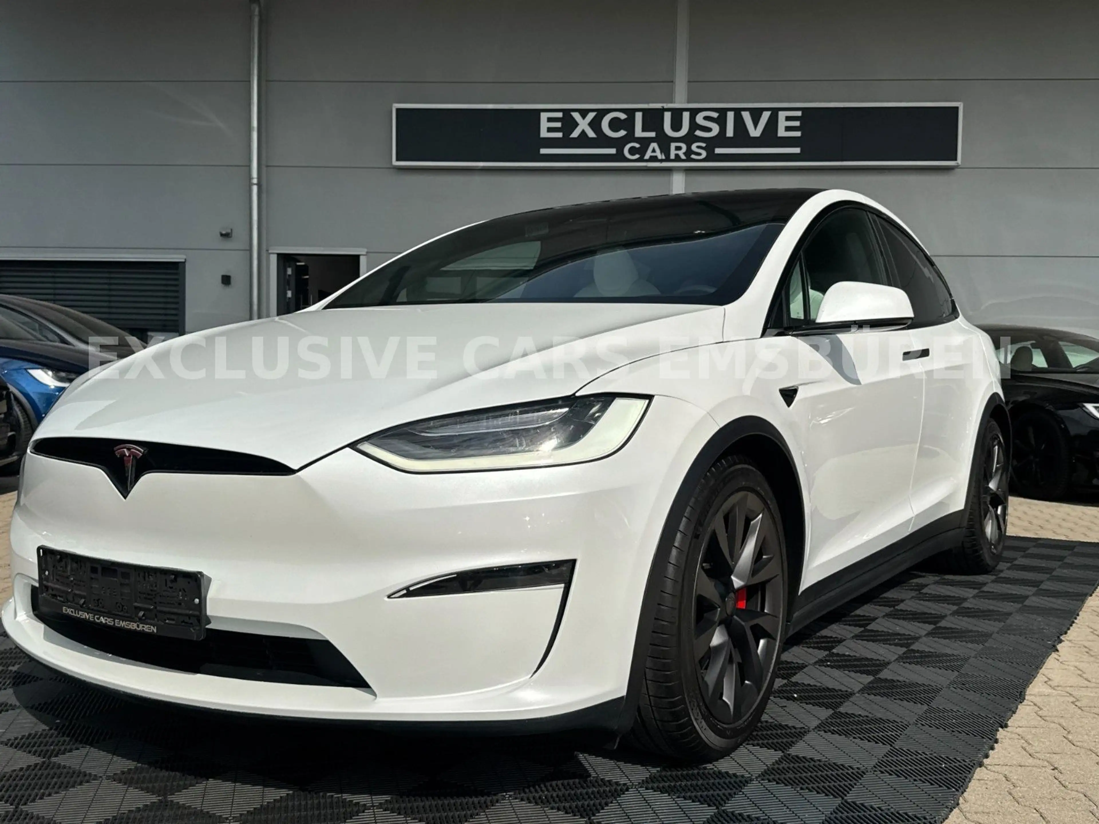 Tesla Model X MODEL X PLAID | AI HARDWARE 4| 6 SEATER — photo 4