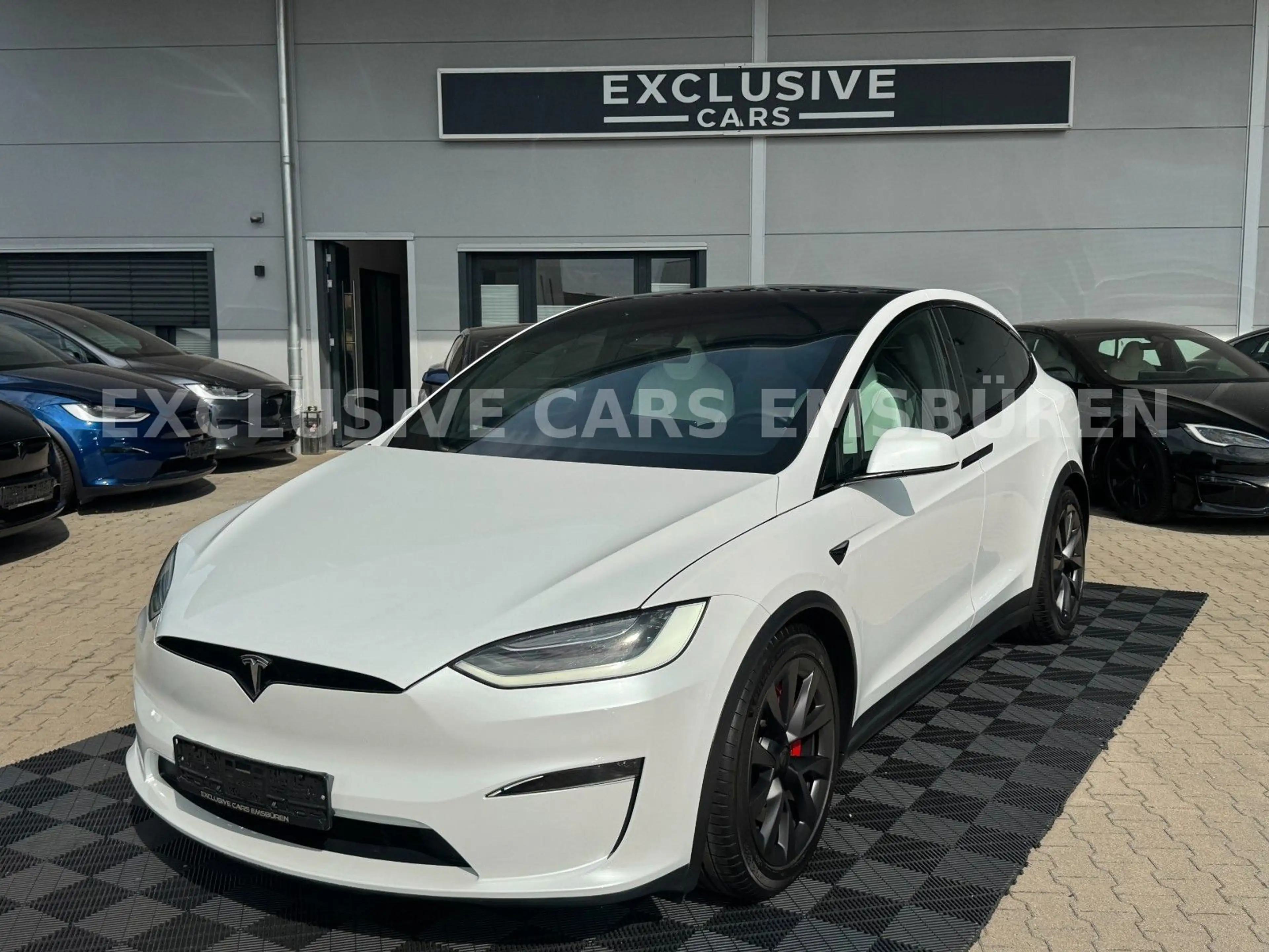 Tesla Model X MODEL X PLAID | AI HARDWARE 4| 6 SEATER — photo 3